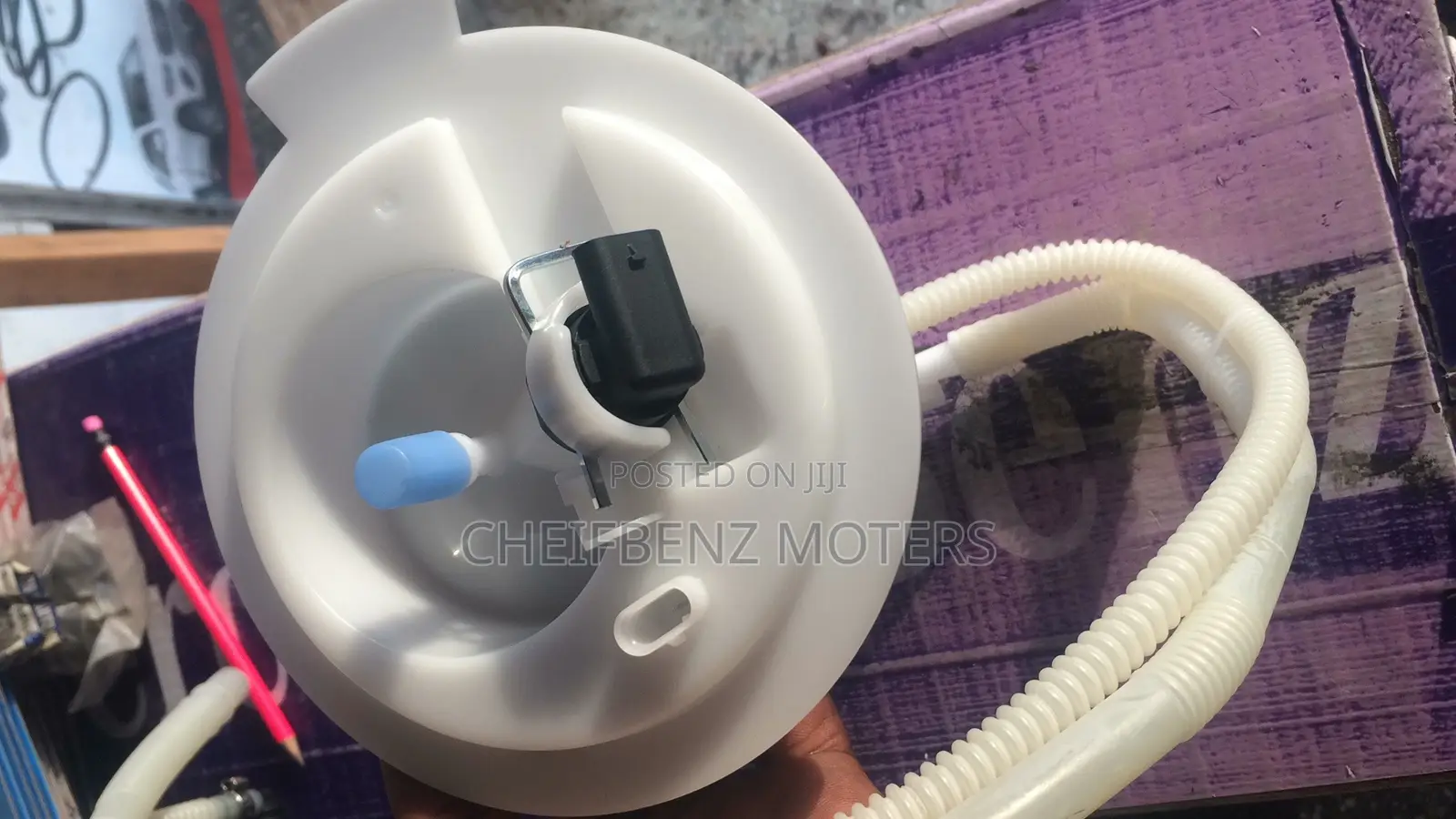 Mercedes C250 W204 Fuel Pump Filter