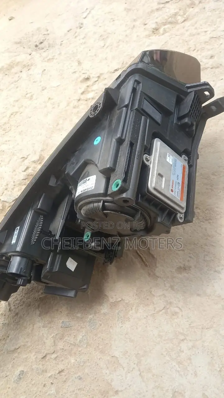 Range Rover Evoque 2013-2014 Headlight Driver Side Availabl