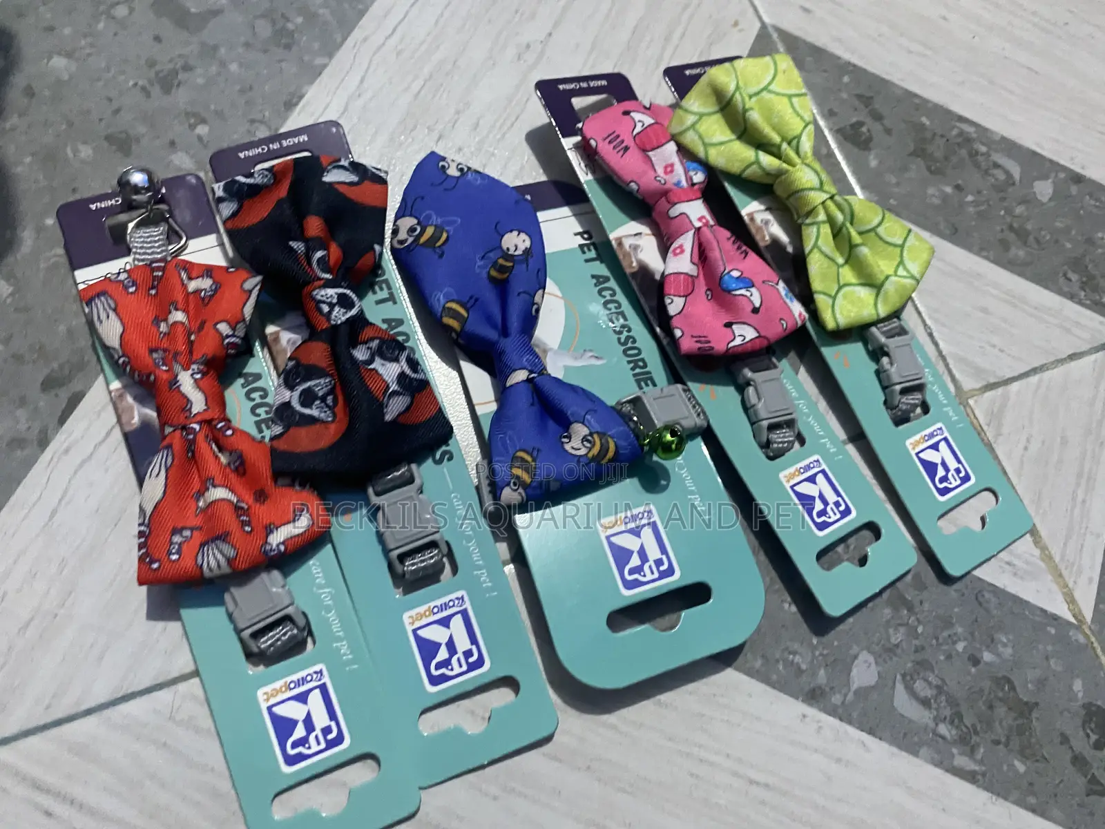 Neck Collars for Small Dogs