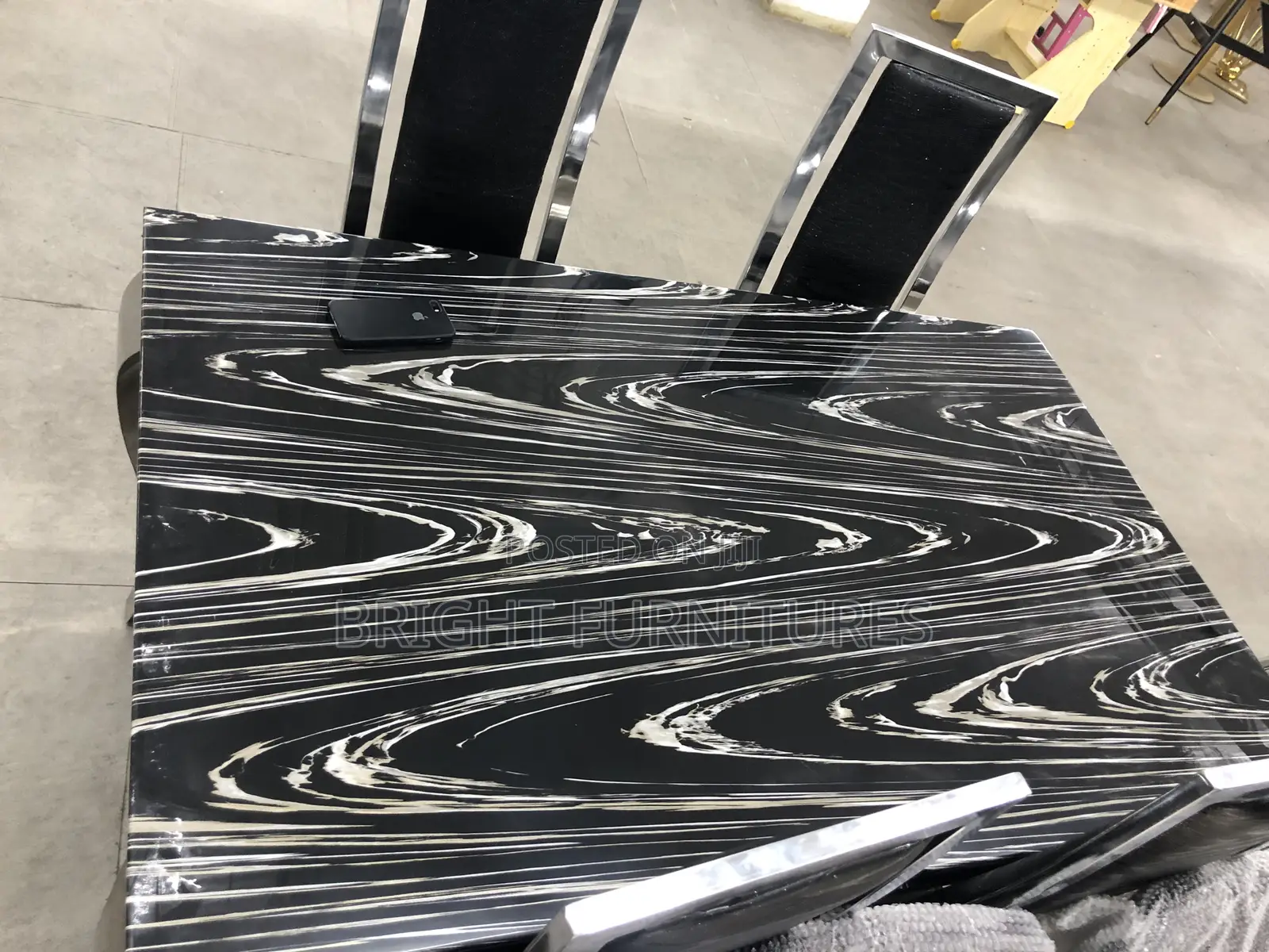 Mable Dining Table With Four Chairs