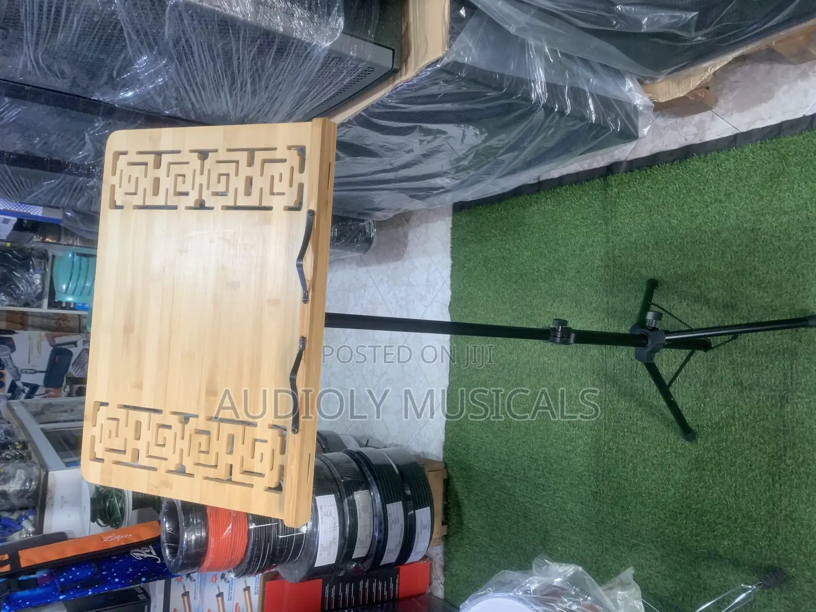 Class Mini Pulpit Adjustable