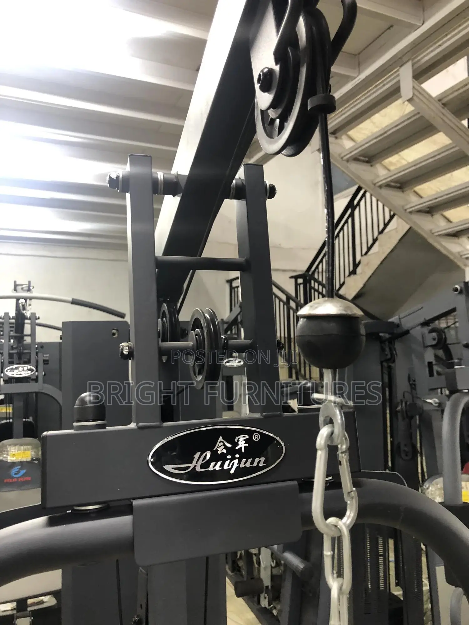 Matrix Fitness Training Machine