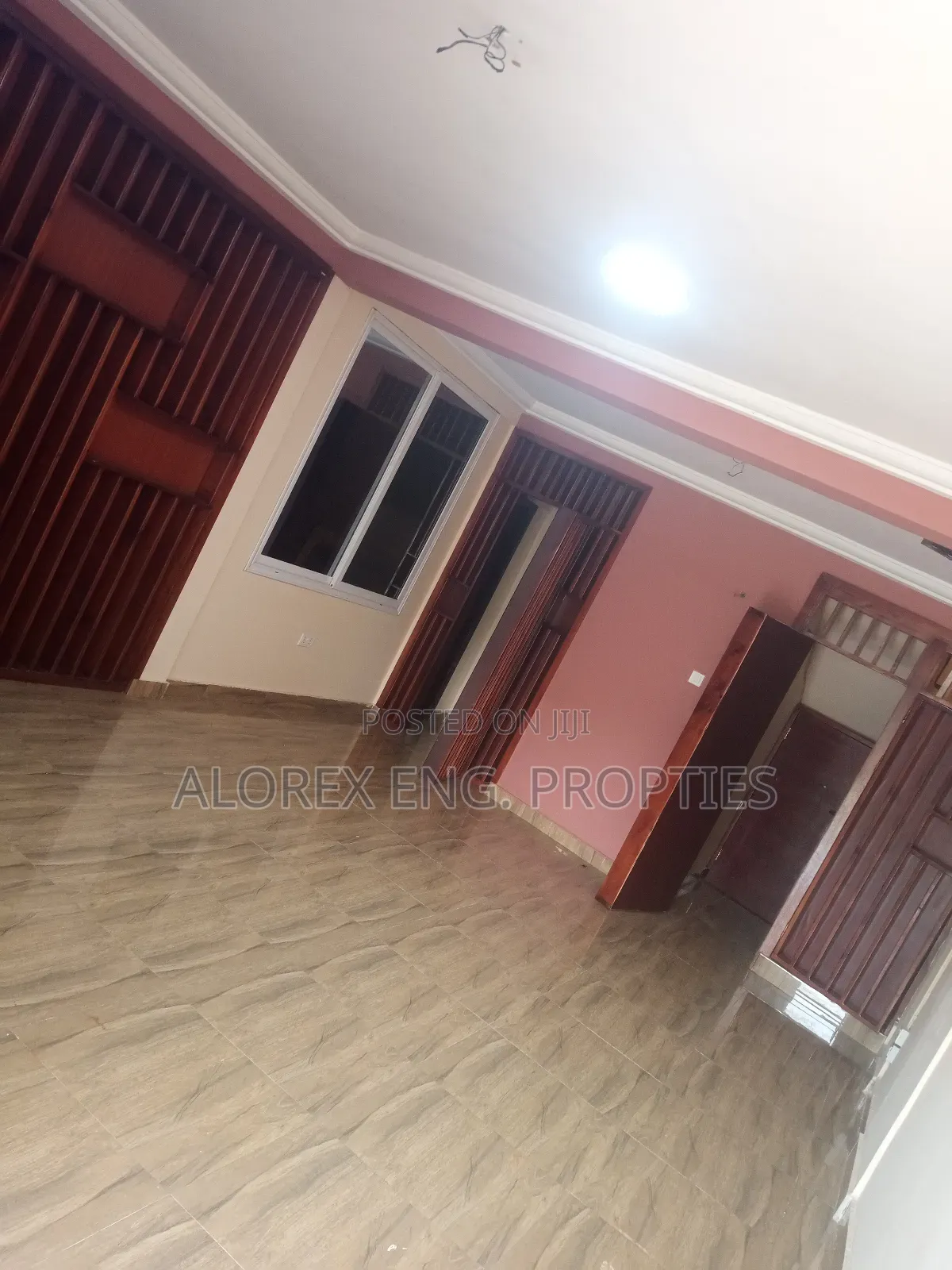 3bdrm Duplex in Teiman, Oyarifa for rent
