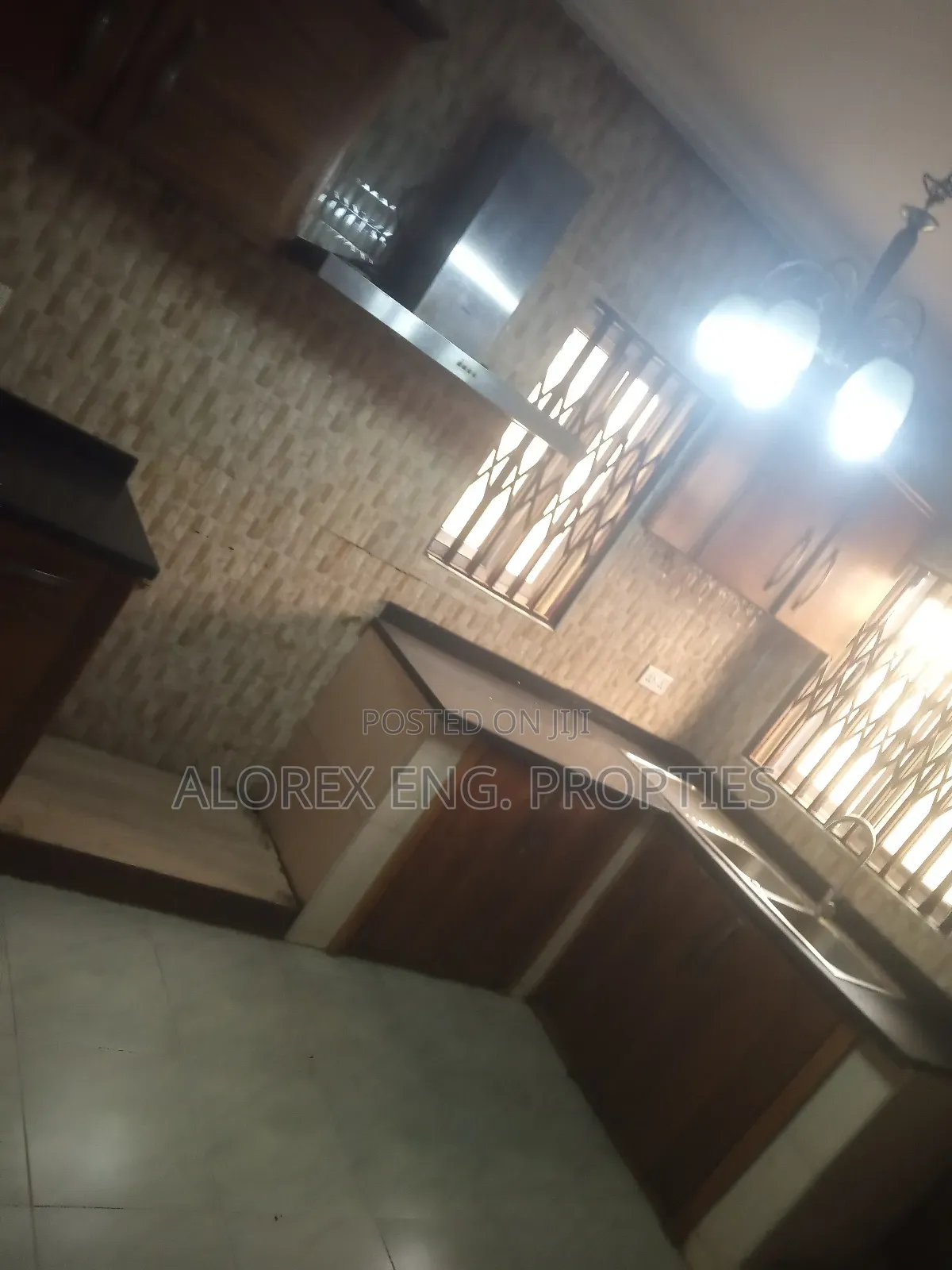 3bdrm Duplex in Teiman, Oyarifa for rent