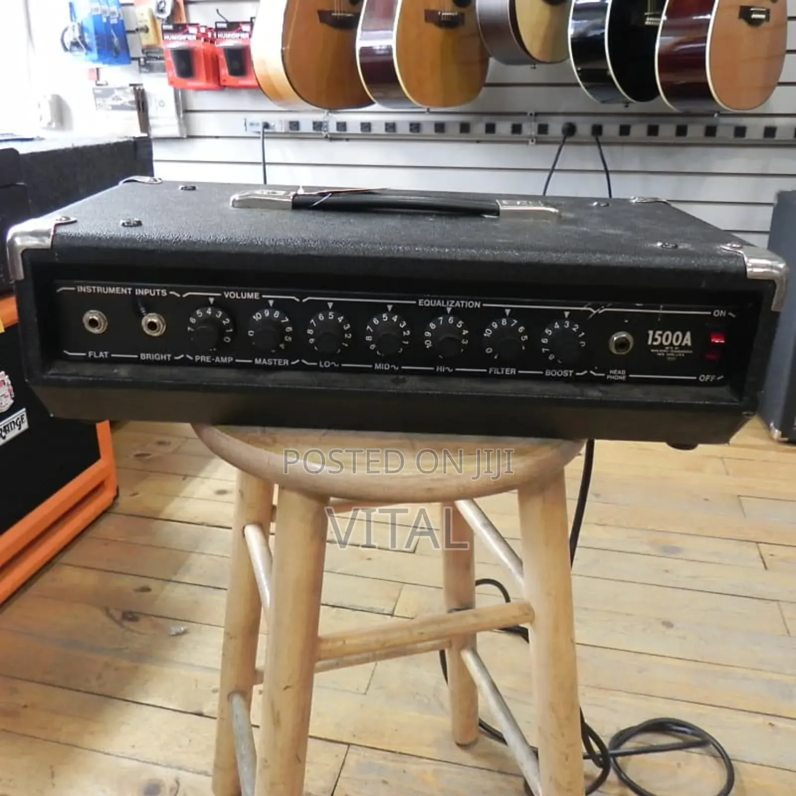 Bass Combo Amplifier Marlboro 1500A