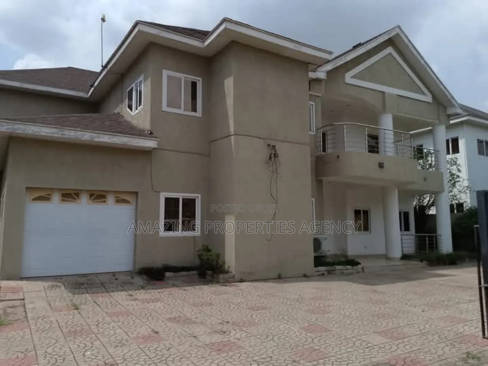 4bdrm House in Adjiriganor for rent