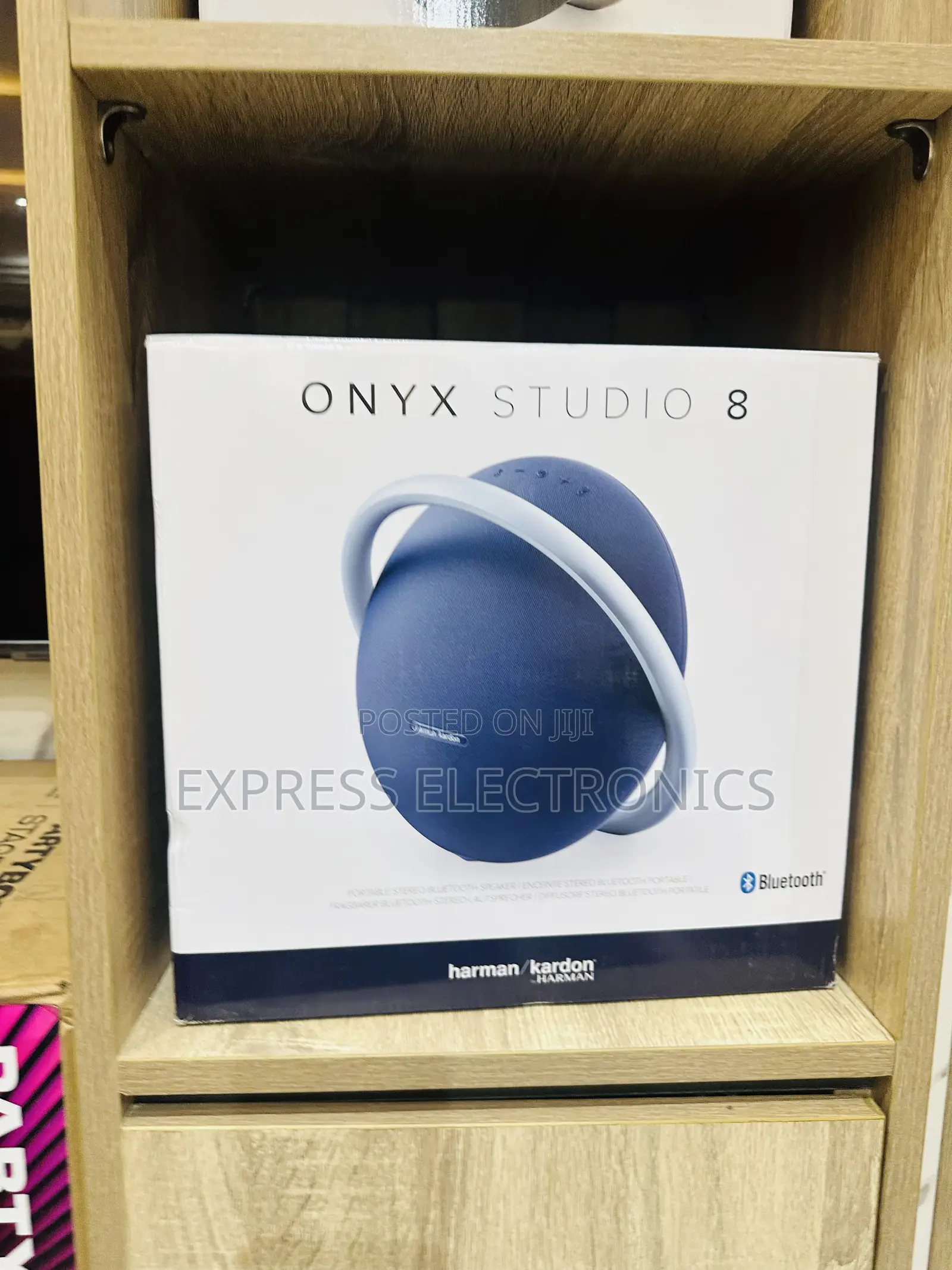 Best Buy for Less Onyx 8 Bluetooth Speaker