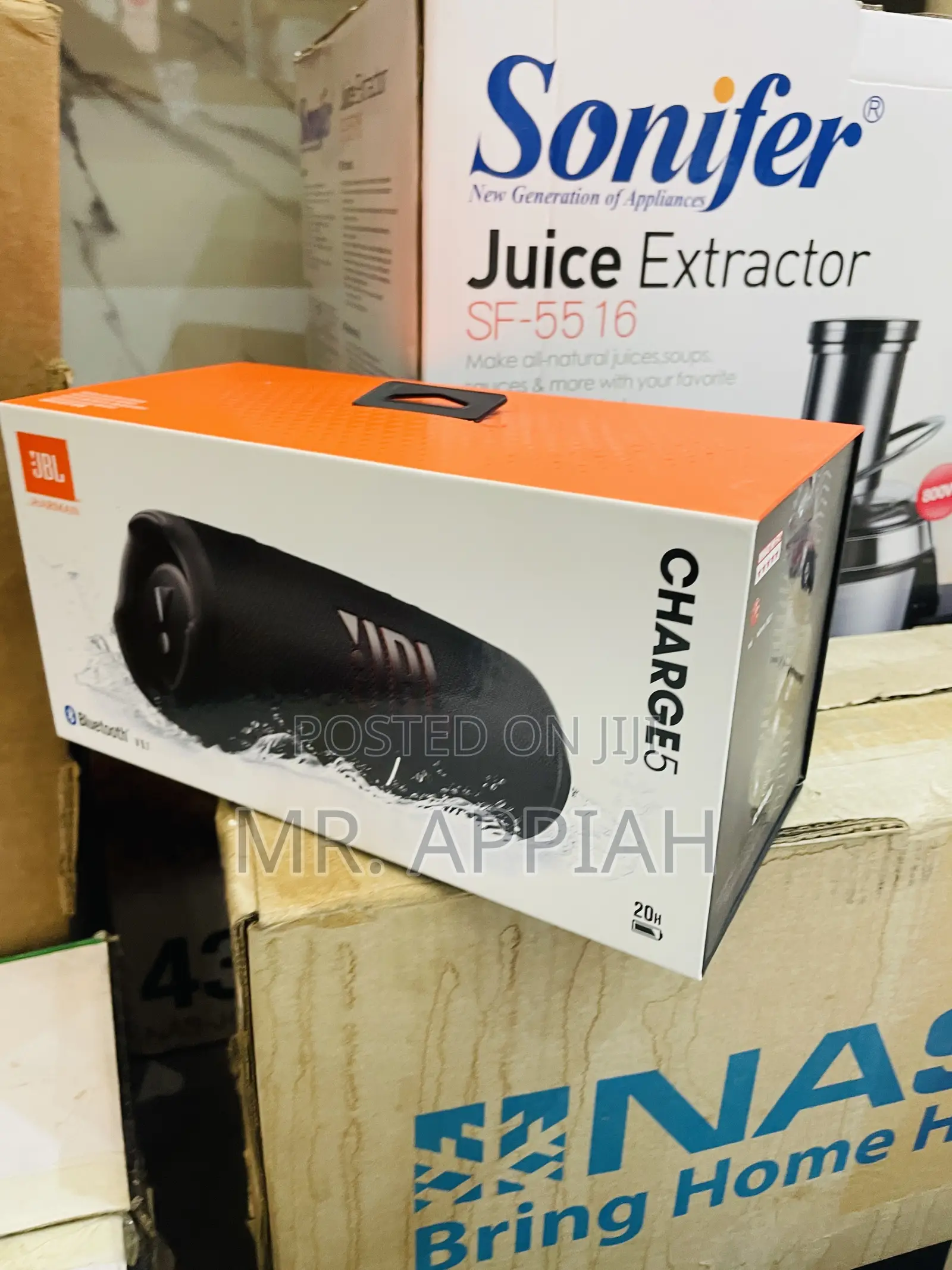Unique in Box JBL Charge 5 Wireless Speaker(Black)