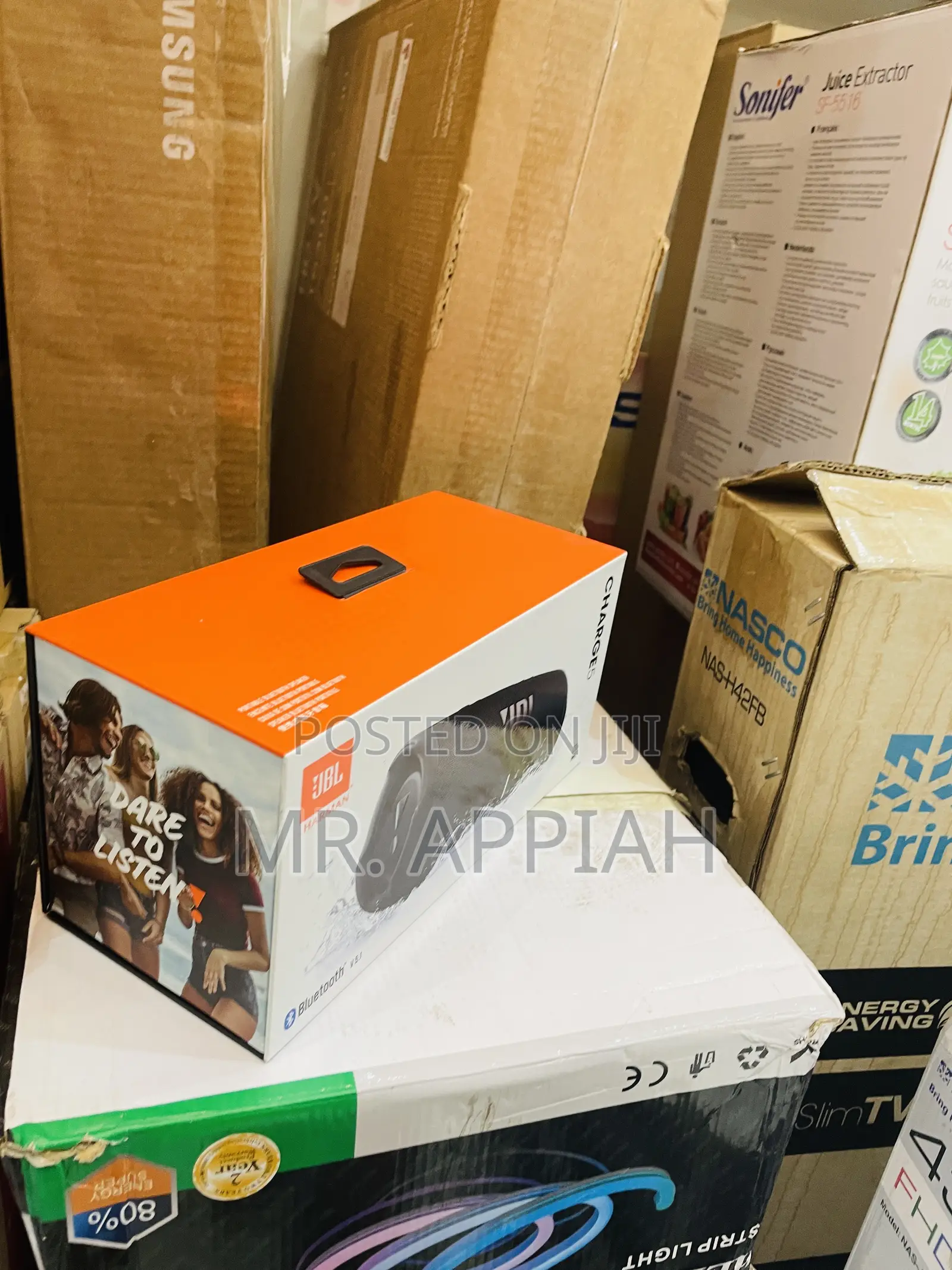 Choose Quality JBL Charge 5 Wireless Electric Speaker.