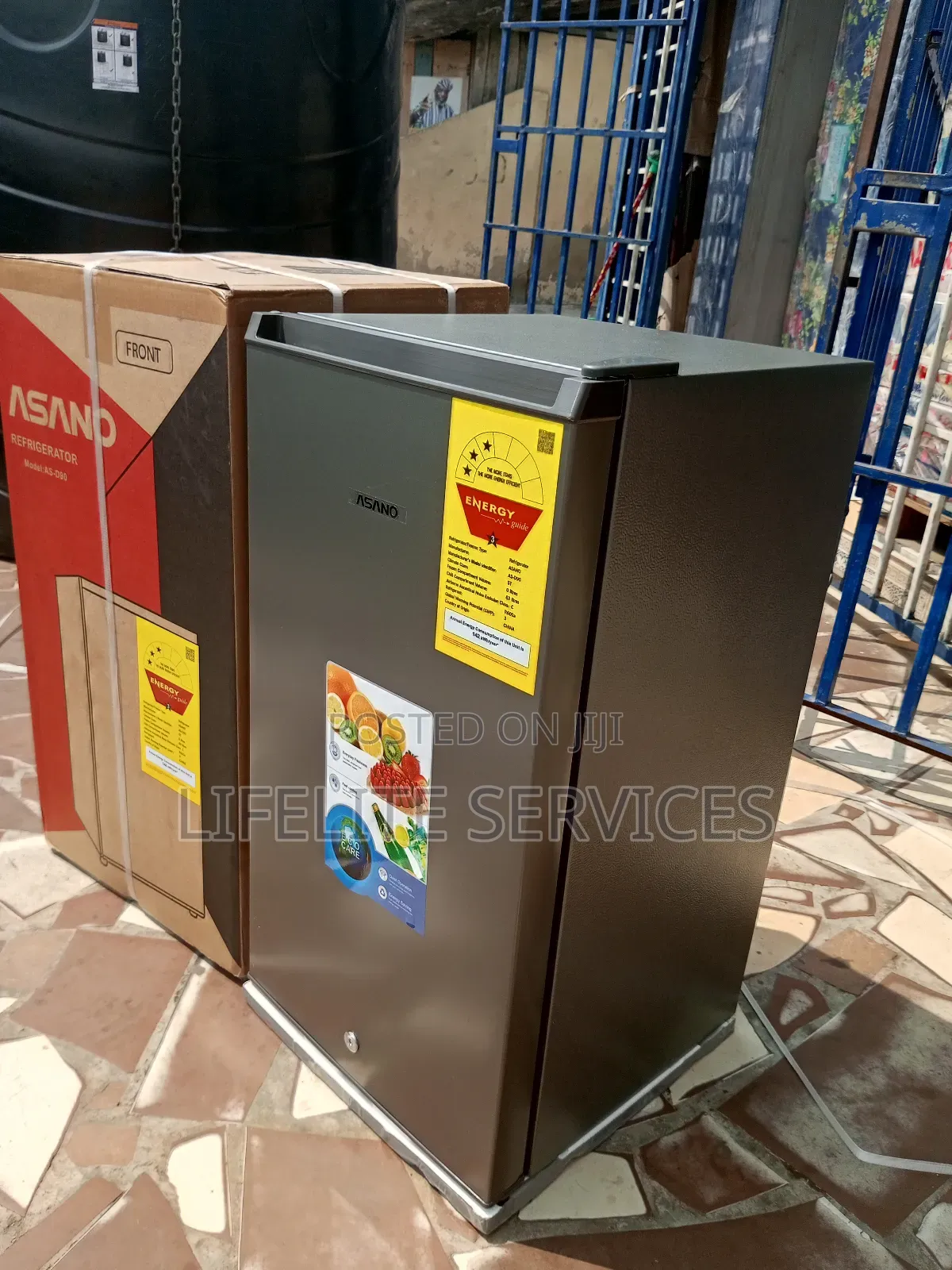83 Litres Table Top Fridge Asano