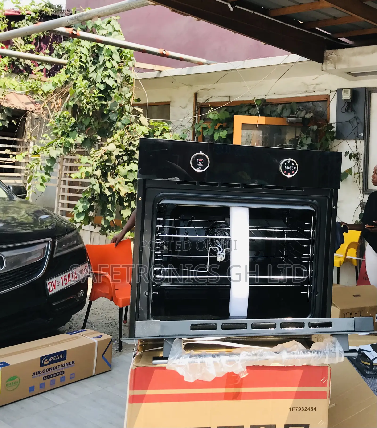 Authentic Kenwood 60cm Black in-Built Oven