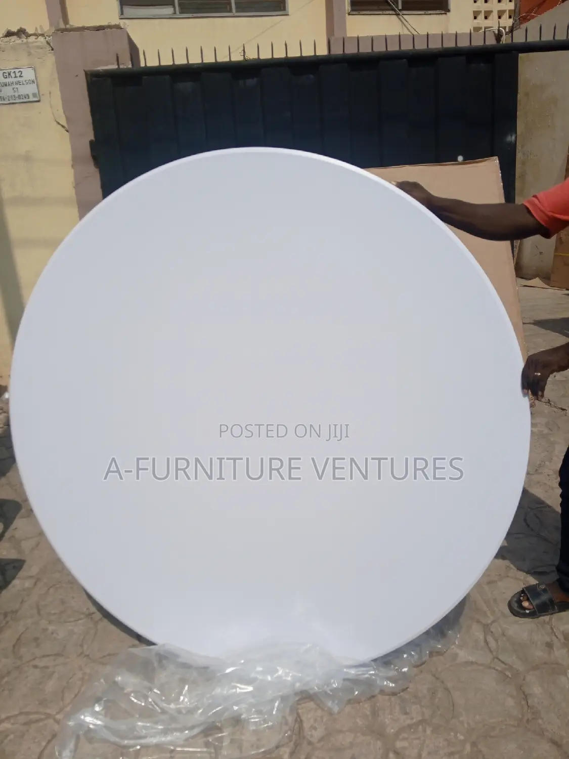 Round White Event Table 10 Seater