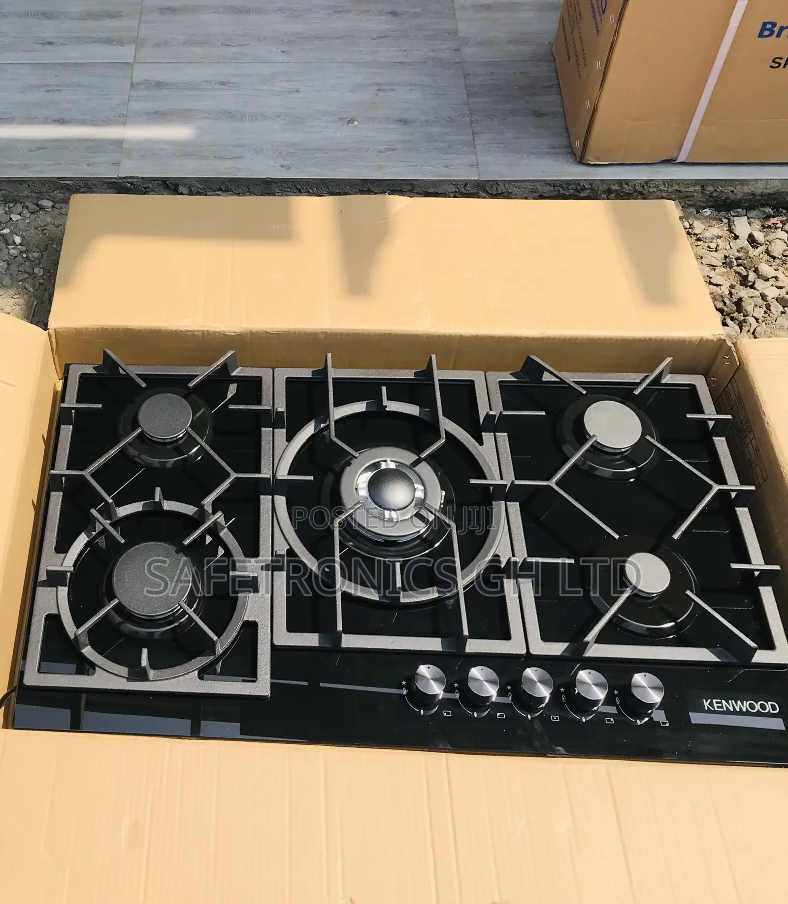 Fast Cooking Black 5 Gas in-Built Kenwood 90cm