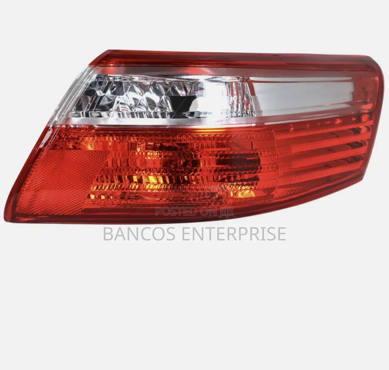 Toyota Camry 2007-2009 Taillight.