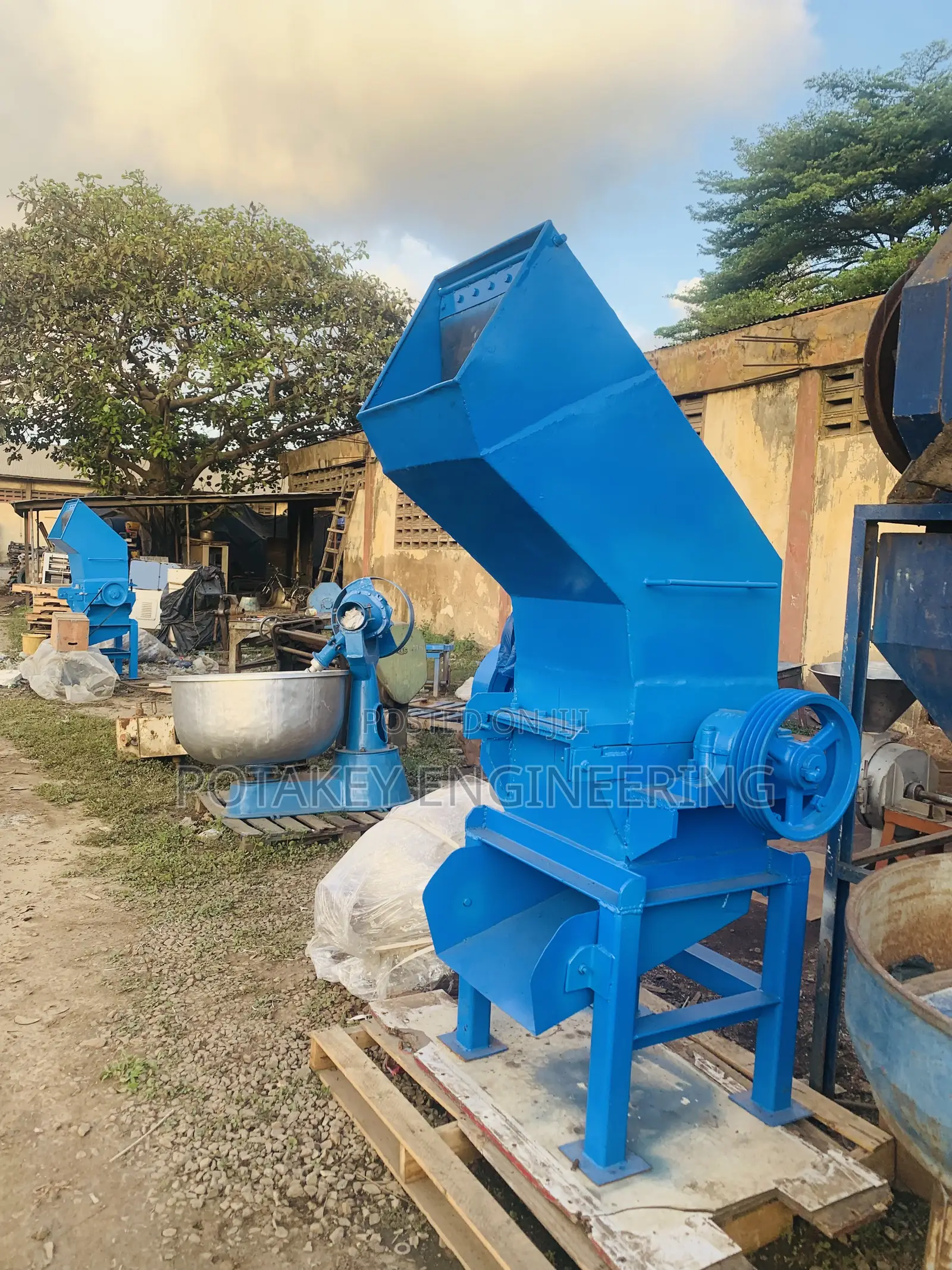 Rubber Crusher Machine