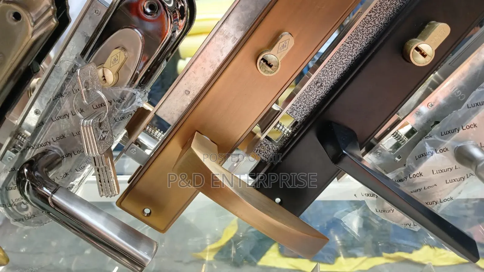 Quality Wooden Door Locks. Different Colors