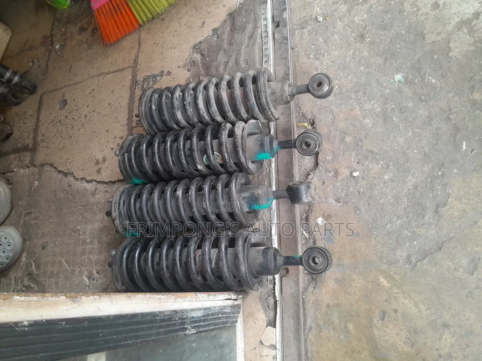 Nissan Pathfinder 2012 Front Shocks Absorbers