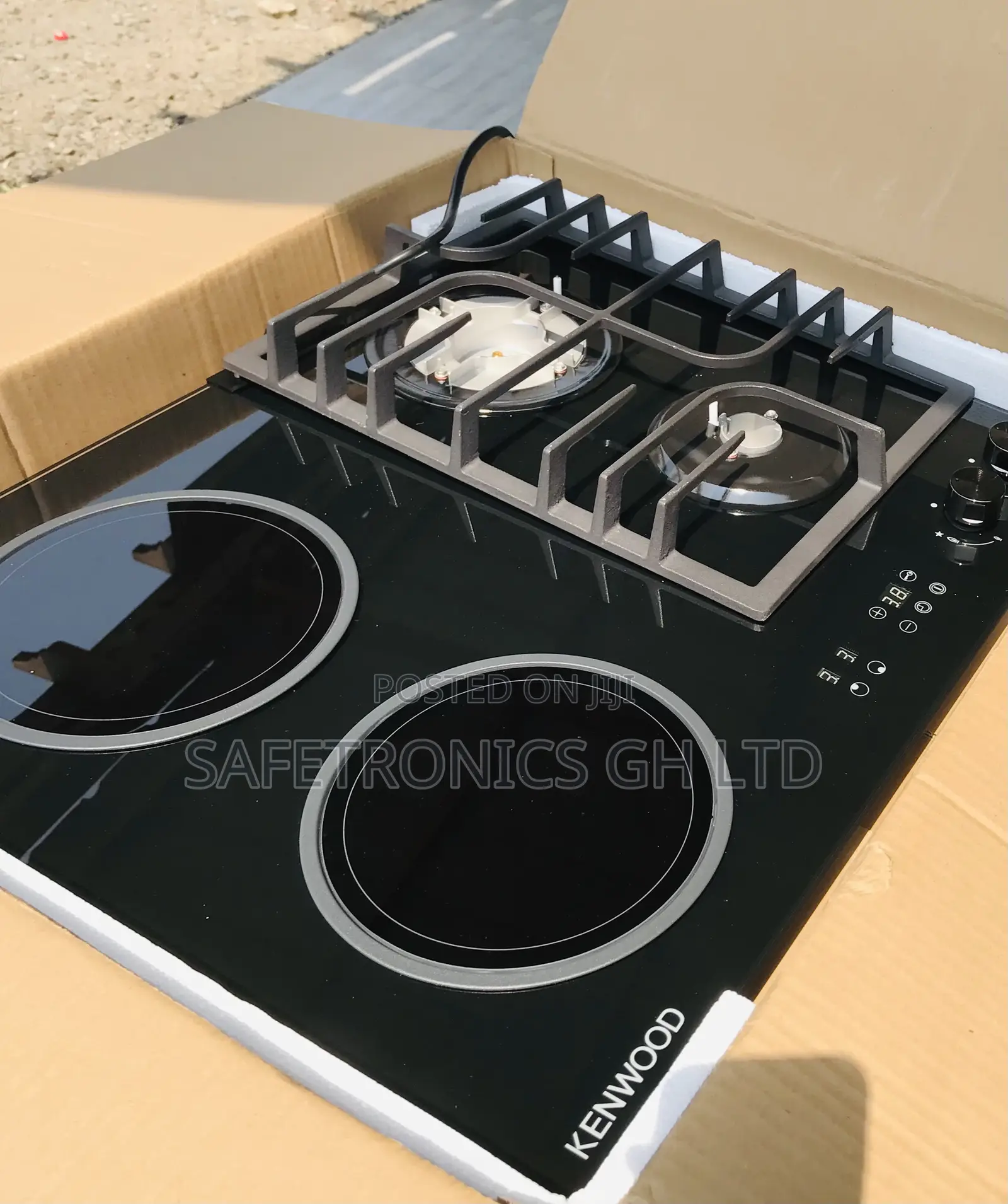 Black Glass 60cm Instant 2 Gas Hobs 2 Electric Kenwood