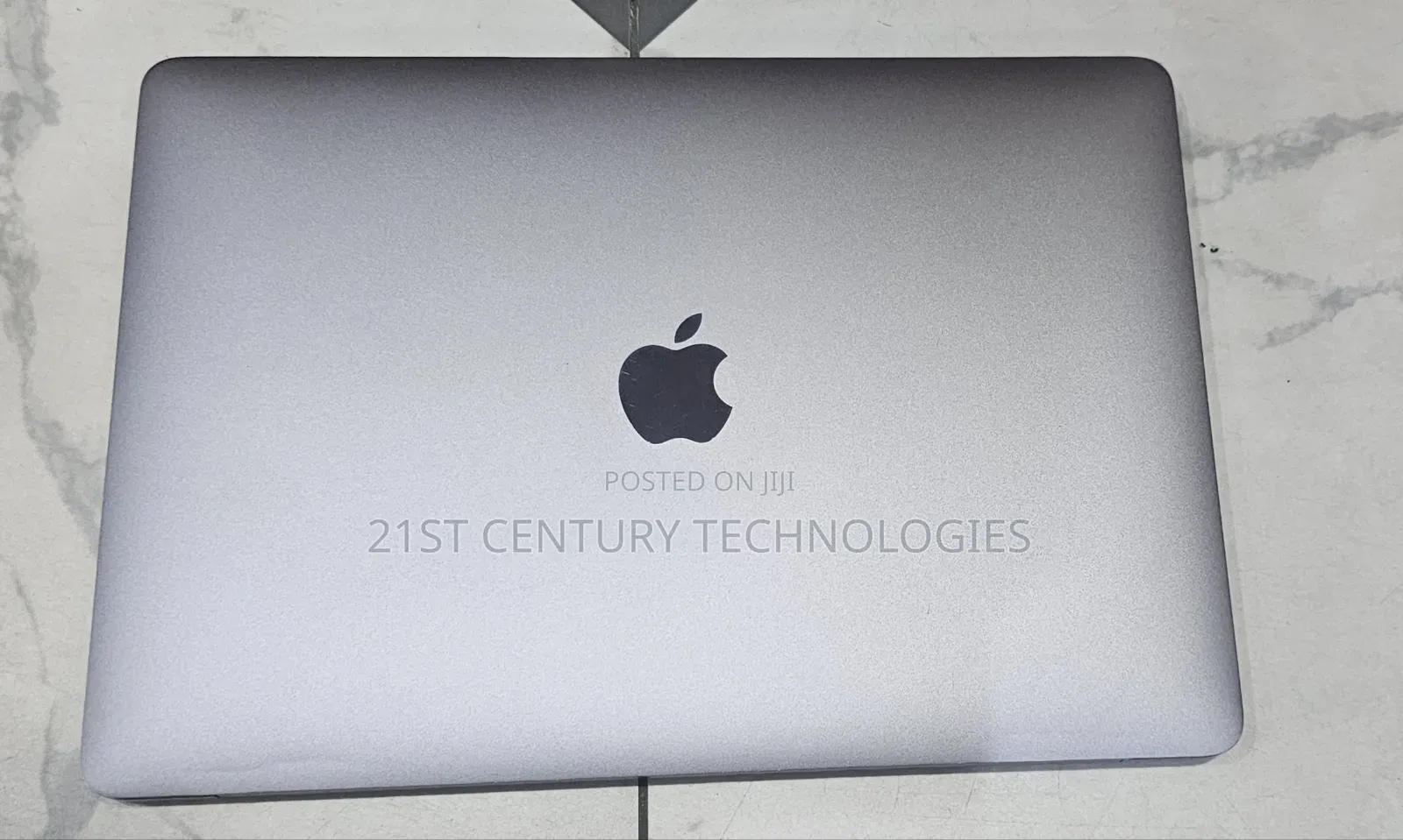 Laptop Apple MacBook 2019 8GB Intel Core I5 SSD 256GB