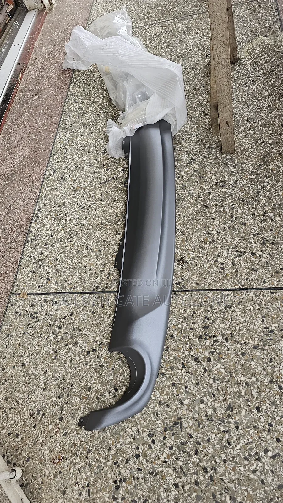 Honda CRV Back Bumper Spoiler or Lower Cover