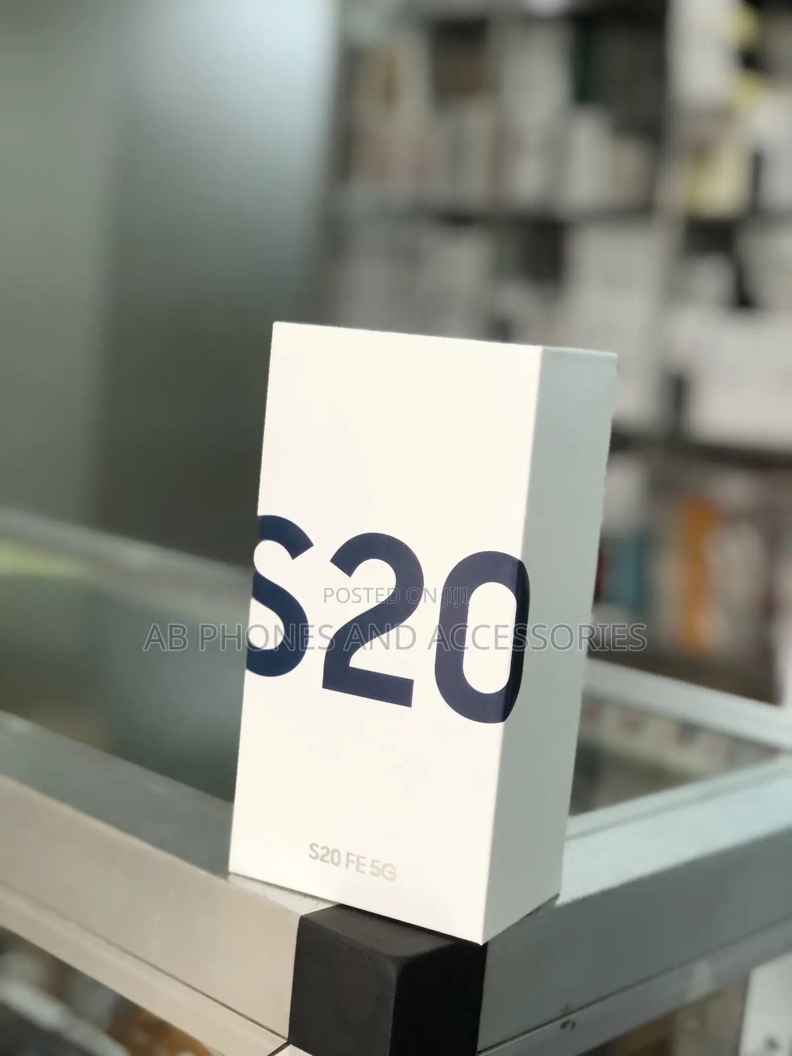 New Samsung Galaxy S20 FE 128 GB Blue