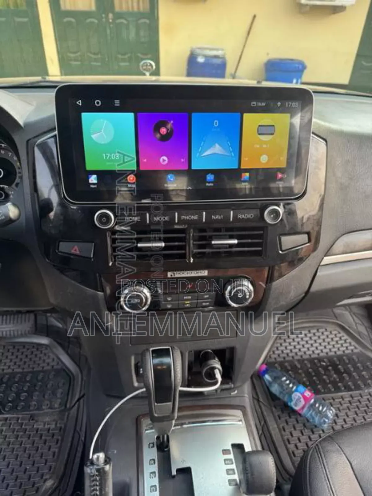 Mitsubishi Pajero 12.3 Inches