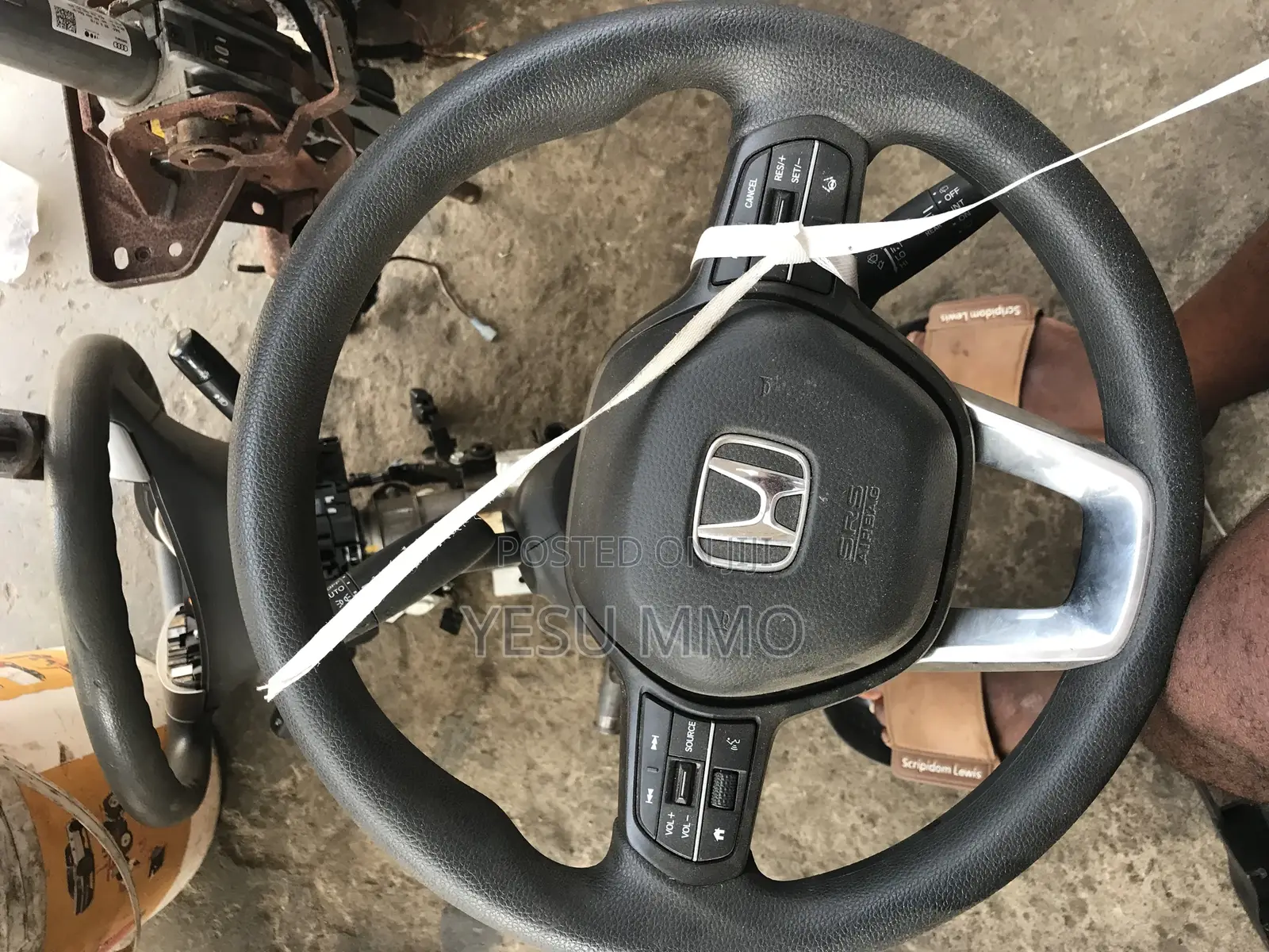 Honda CR-V 24 Steering
