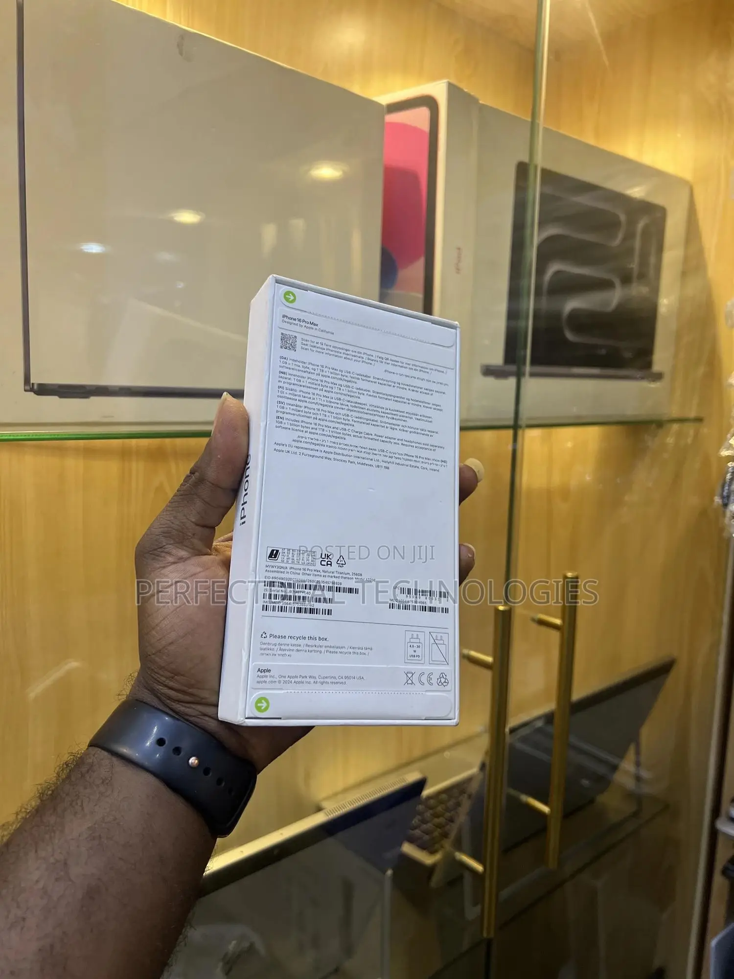 New Apple iPhone 16 Pro Max 256 GB White