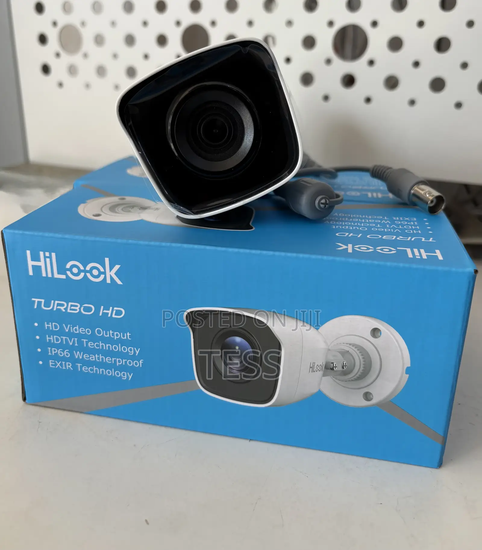 Hilook/Hikvision 2MP Analog IR Camera Bullet THC-B120-PC