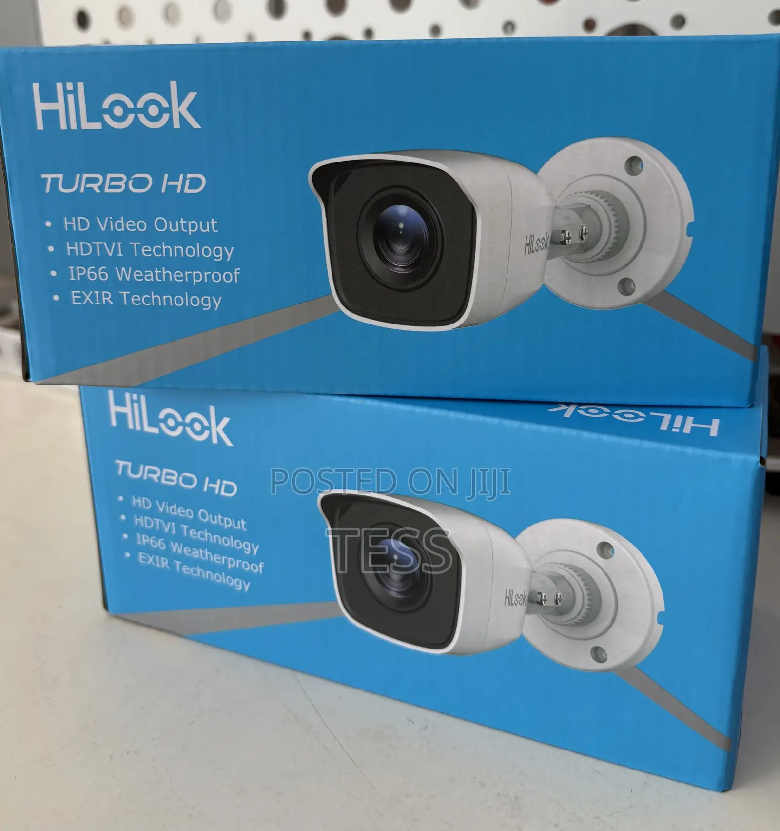 Hilook/Hikvision 2MP Analog IR Camera Bullet THC-B120-PC