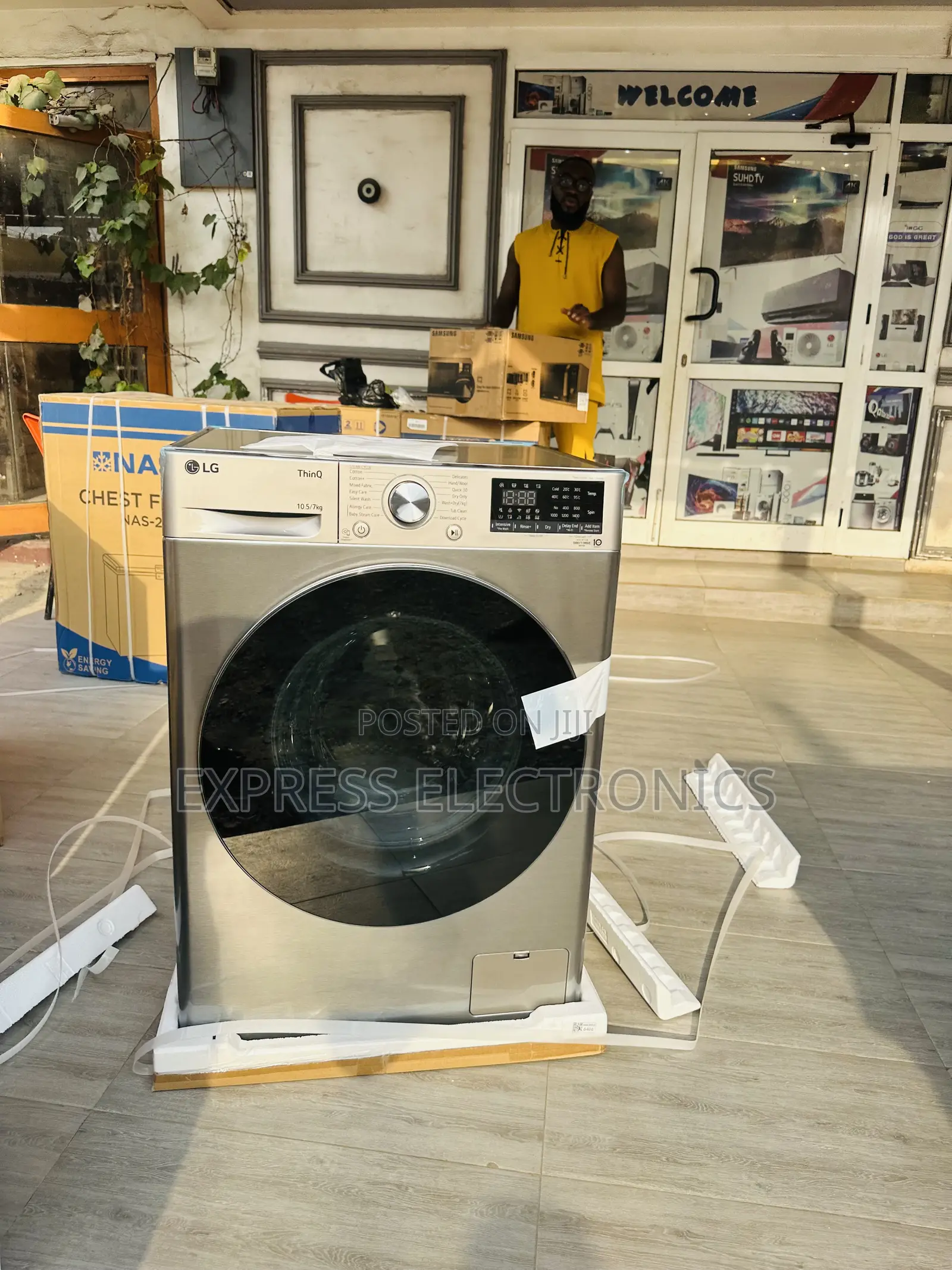 Wash Faster With LG F4V5RGP2T 10.5/7kg Front Load Grey. 