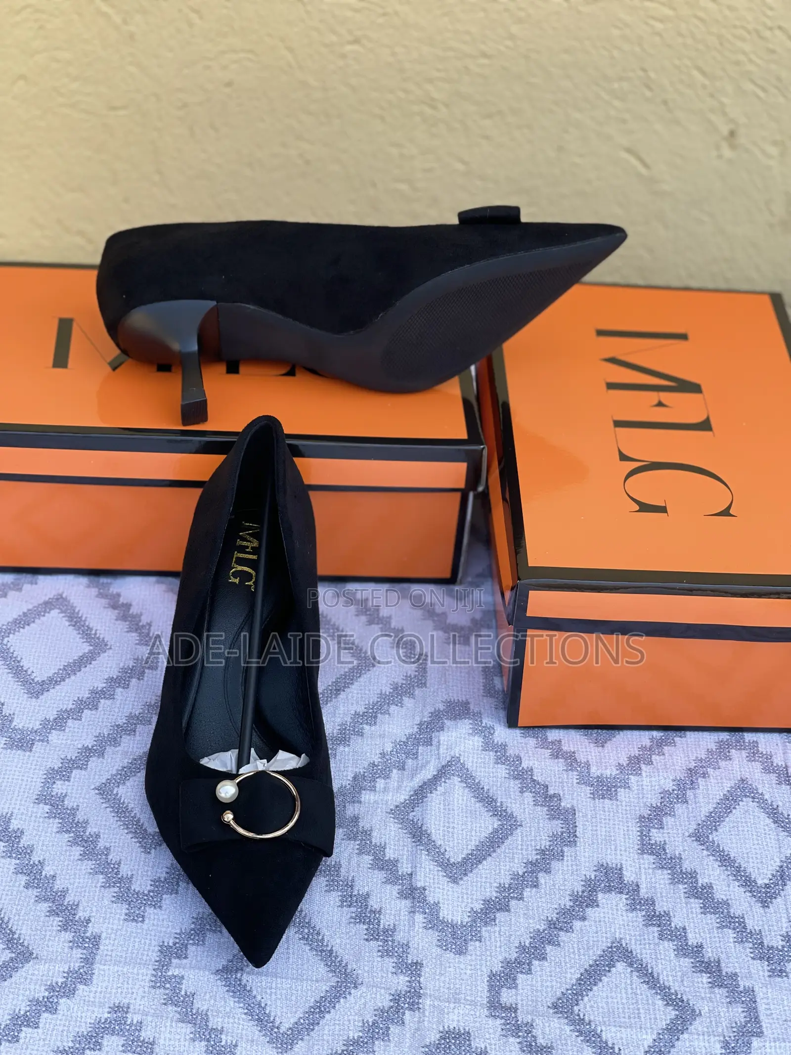 Ladies Shoe Size 38