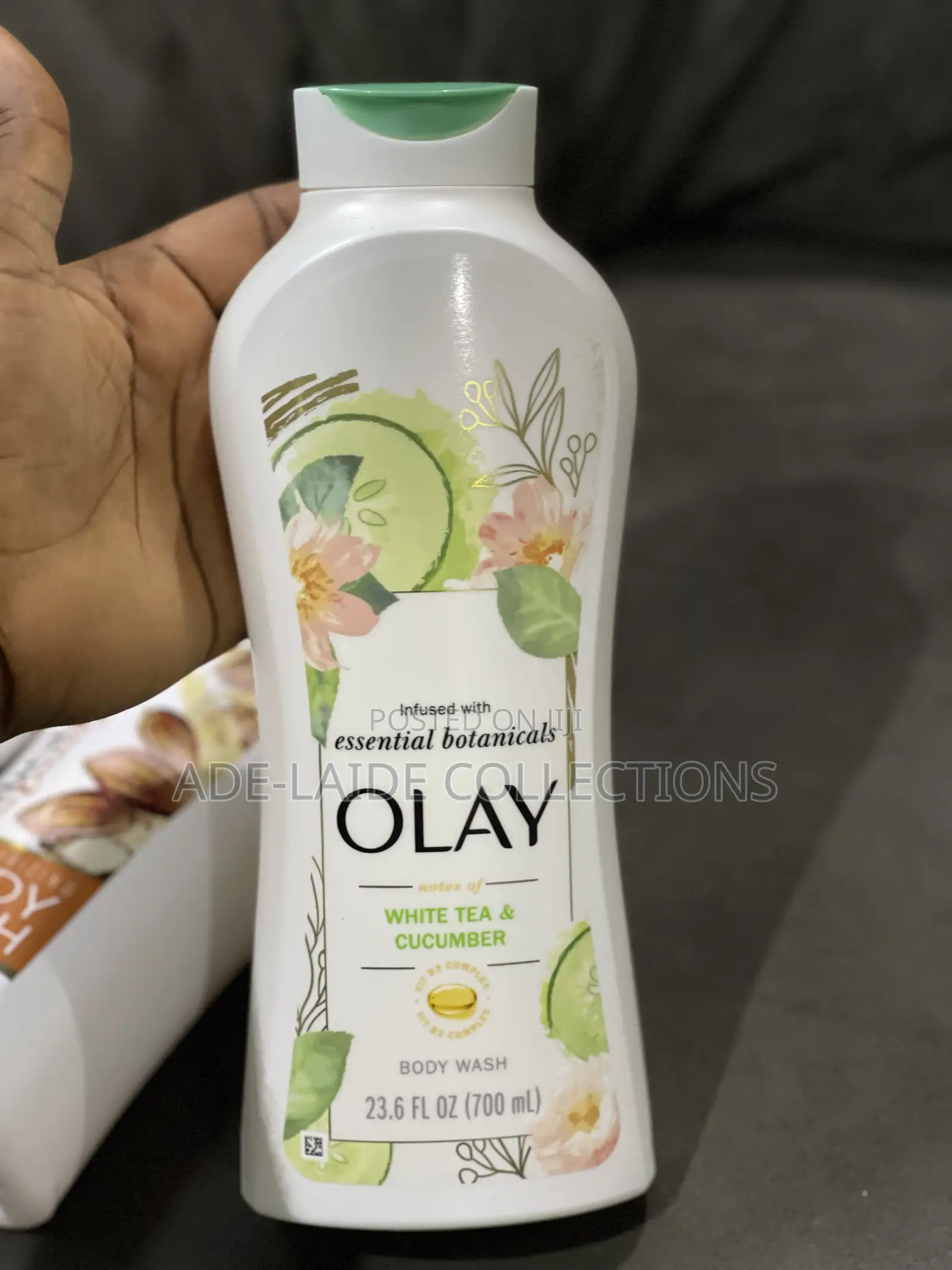 Olay Ultra Moisture Body Wash- 700ml