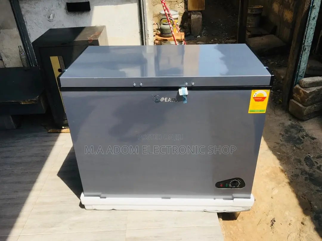 Pearl 250L Chest Freezer - Ideal for Large Families