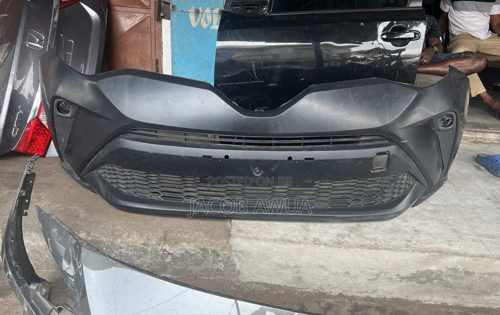 TOYOTA C-Hr 2019 Front Bumper Complete