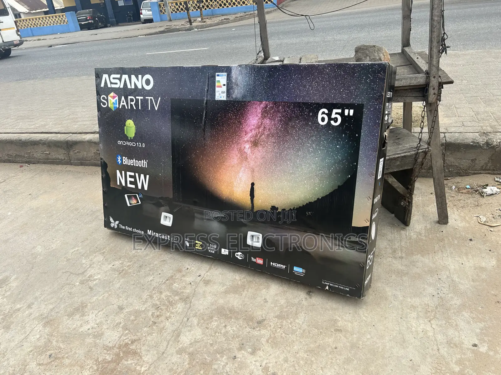 Foreign Standard Uhd Smart Asano 65”