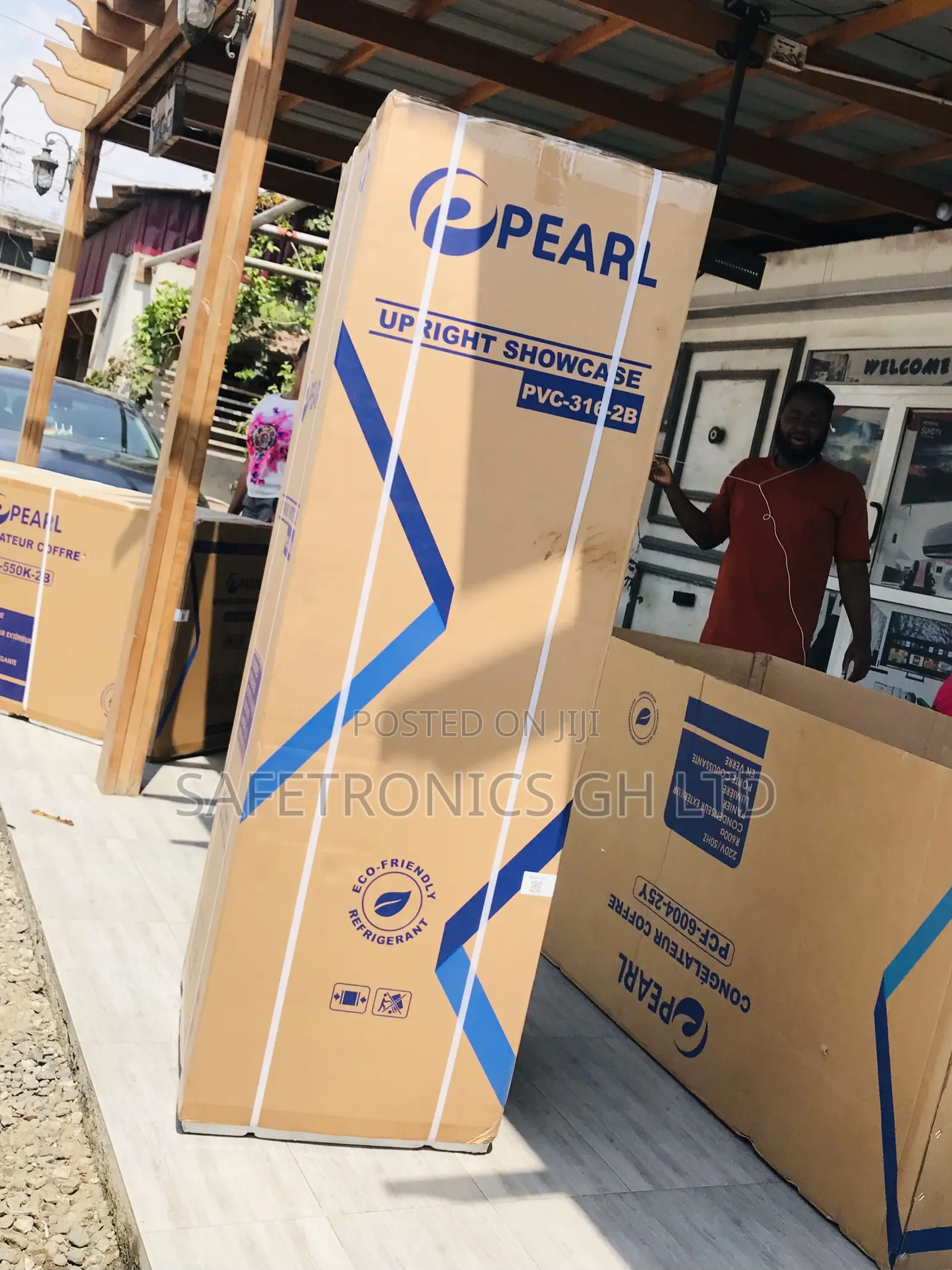 Pearl Iceguard 235 Liters PVC-316 Singledoor Display Fridge