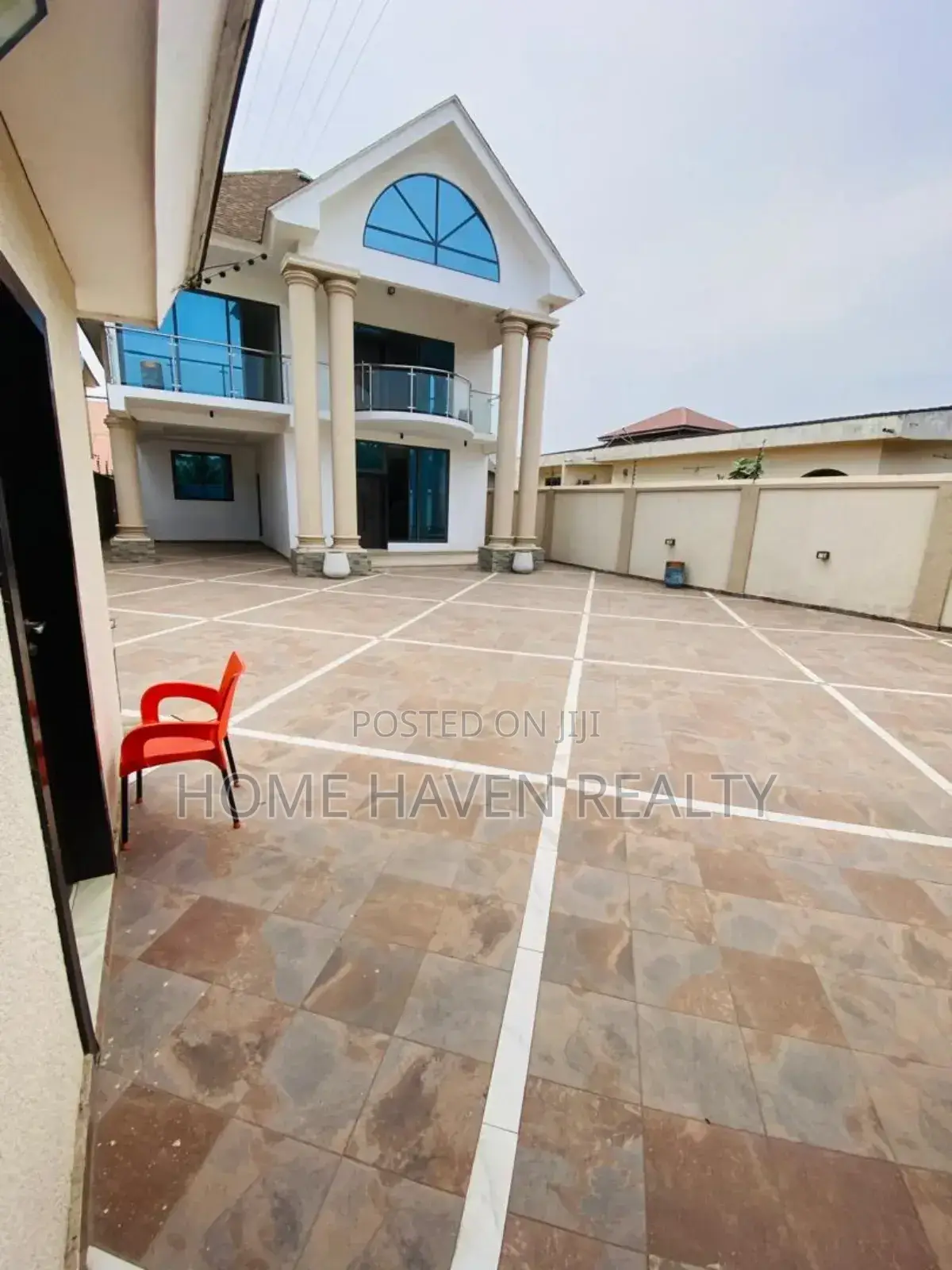 5bdrm House in Westland for sale