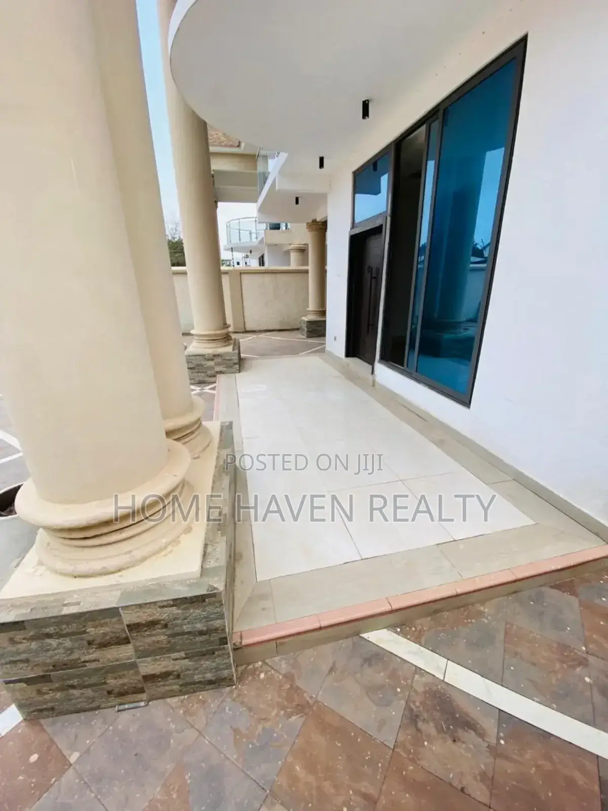 5bdrm House in Westland for sale