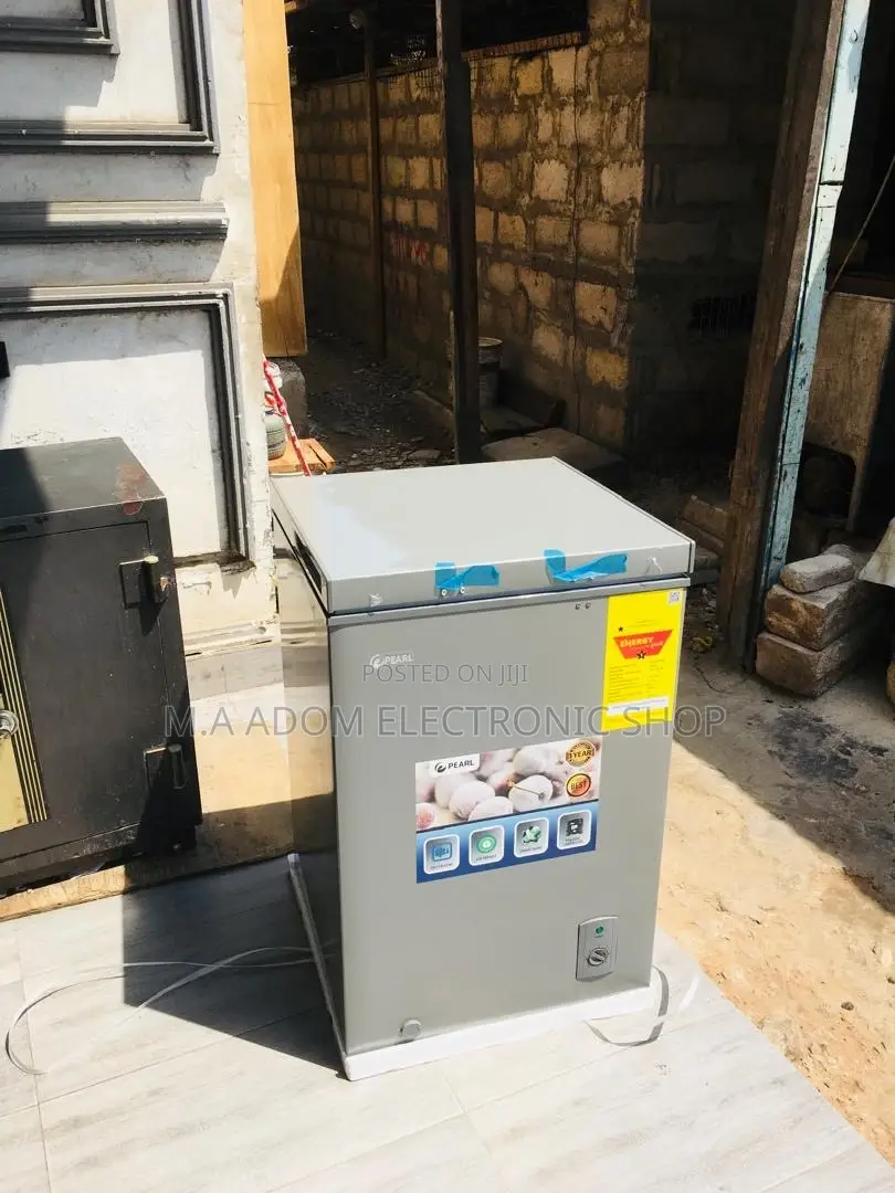 Energy-Efficient Pearl 100L Chest Freezer - Save on Bills!