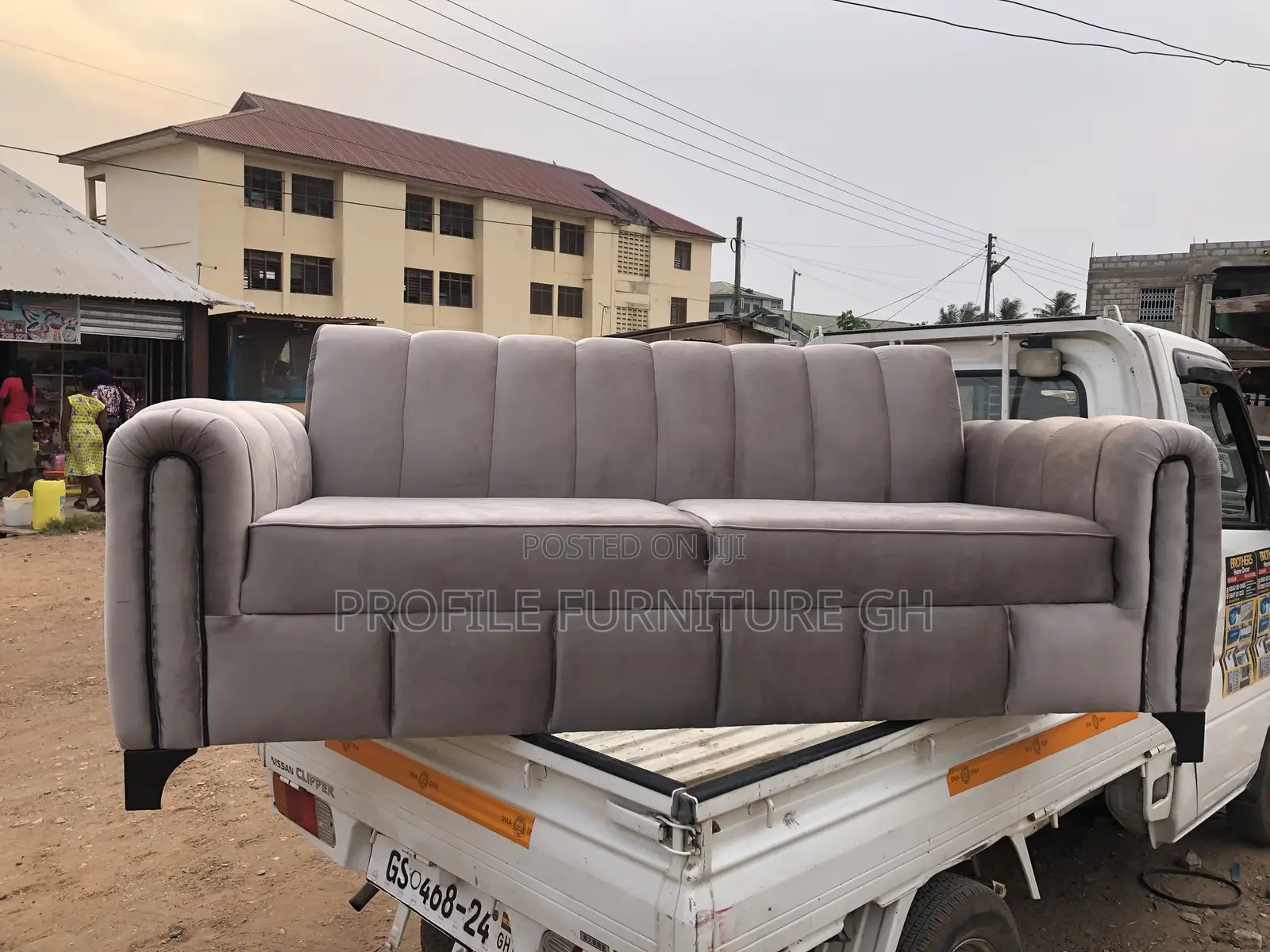 Vellichor Lit 3in1 Sofa// Durable And Luxurious