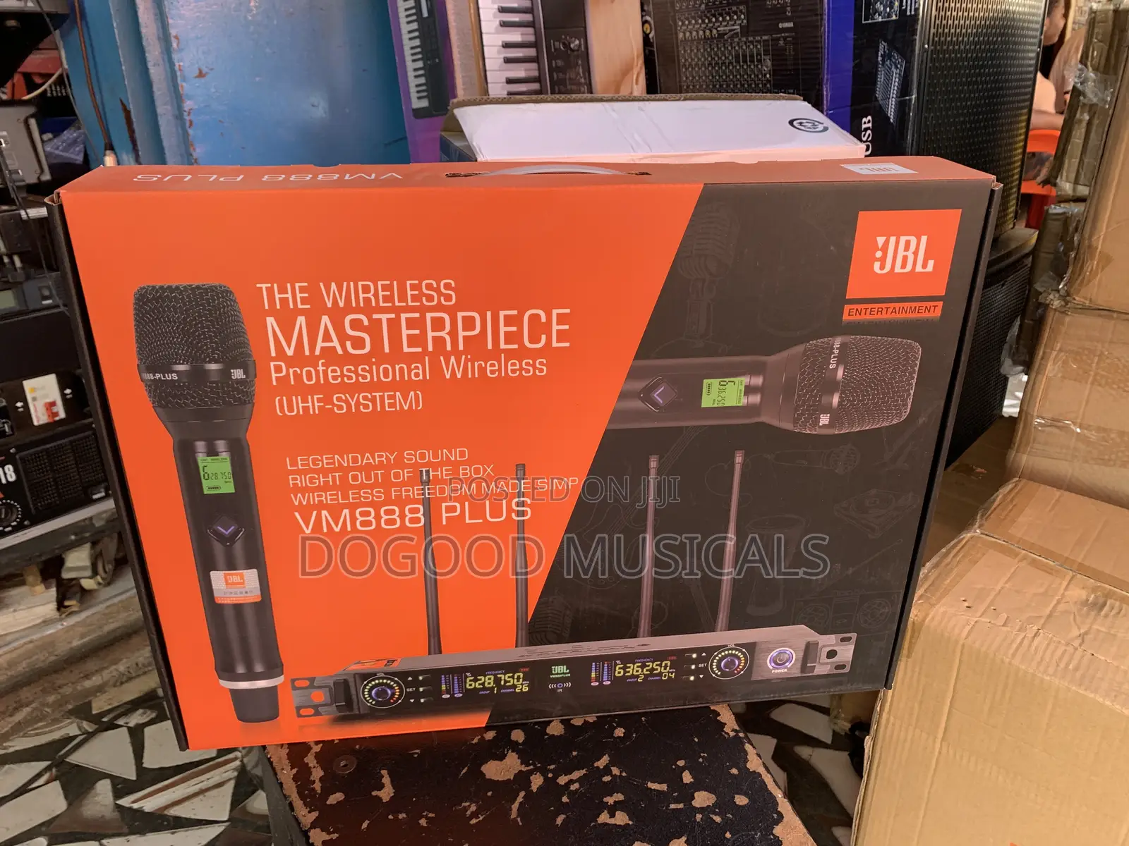 JBL VM-888 Plus 2-in-1 Wireless Microphone