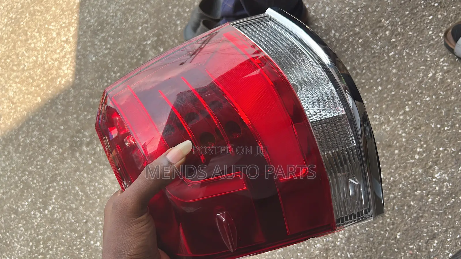 Toyota Landcruiser V8 Taillight Single