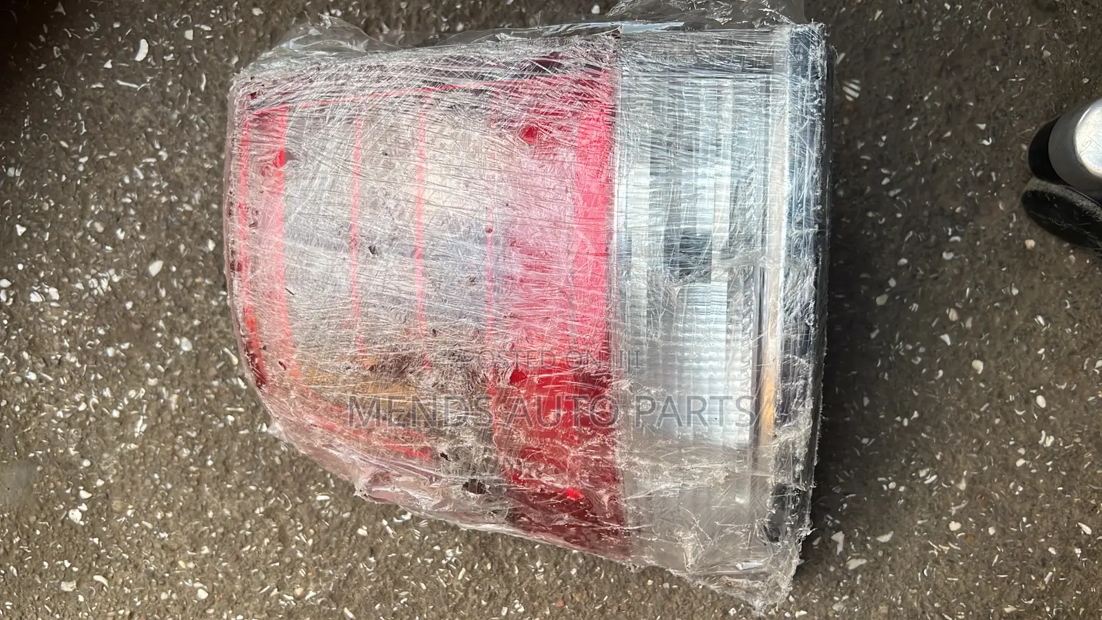 Toyota Landcruiser V8 Taillight Single