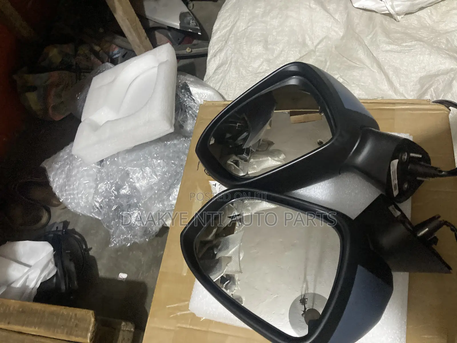 Outlander 2022-2023 Side Mirror With Light, Sensor, Camera