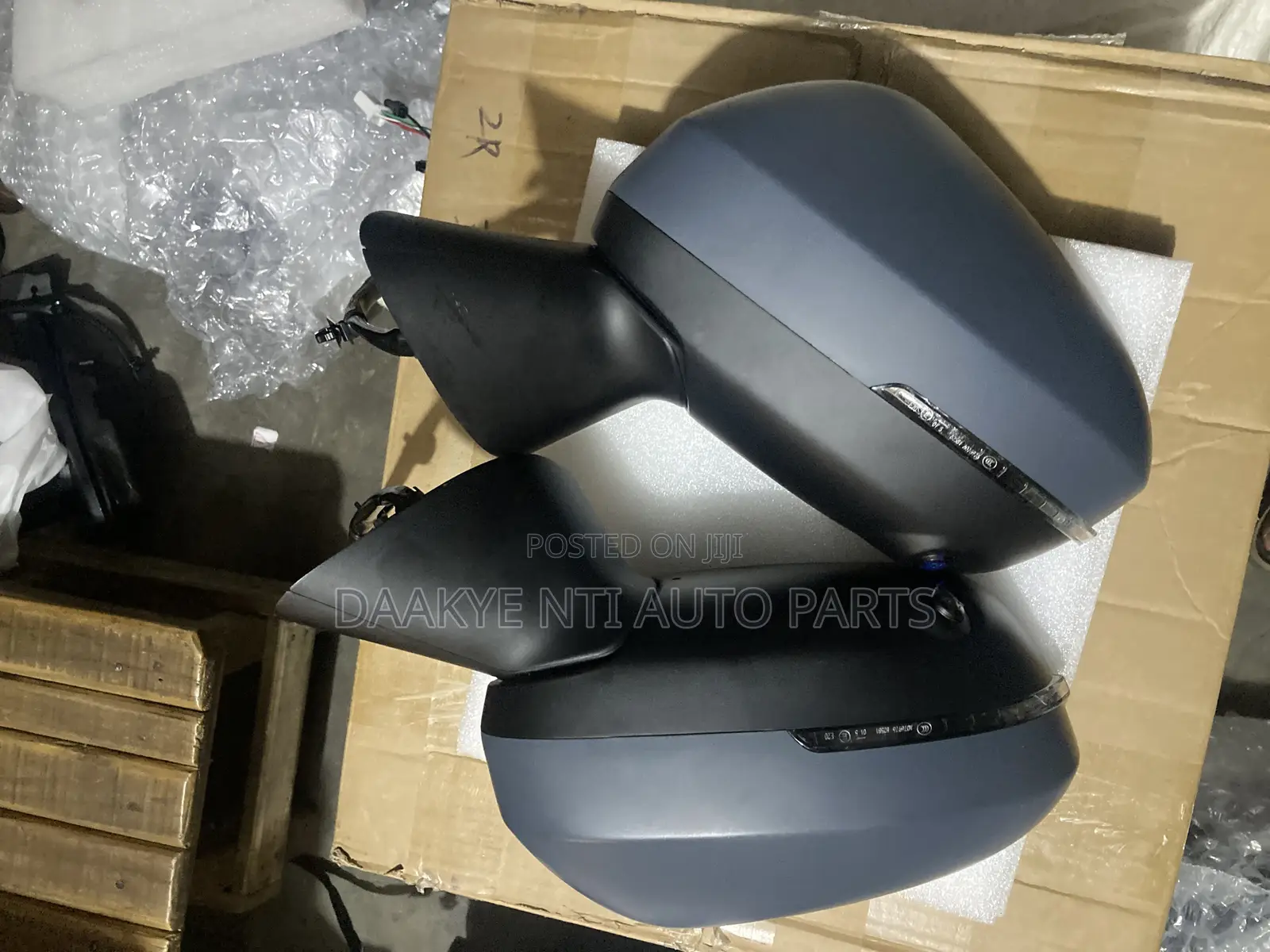 Outlander 2022-2023 Side Mirror With Light, Sensor, Camera
