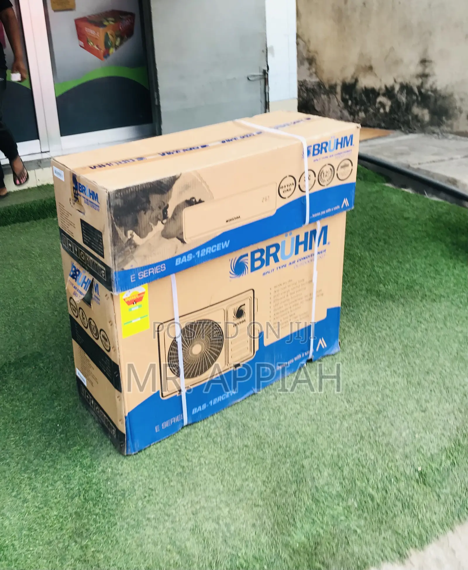 Cool Comfort Midea 1.5hp Smart Inverter Air Conditioner.