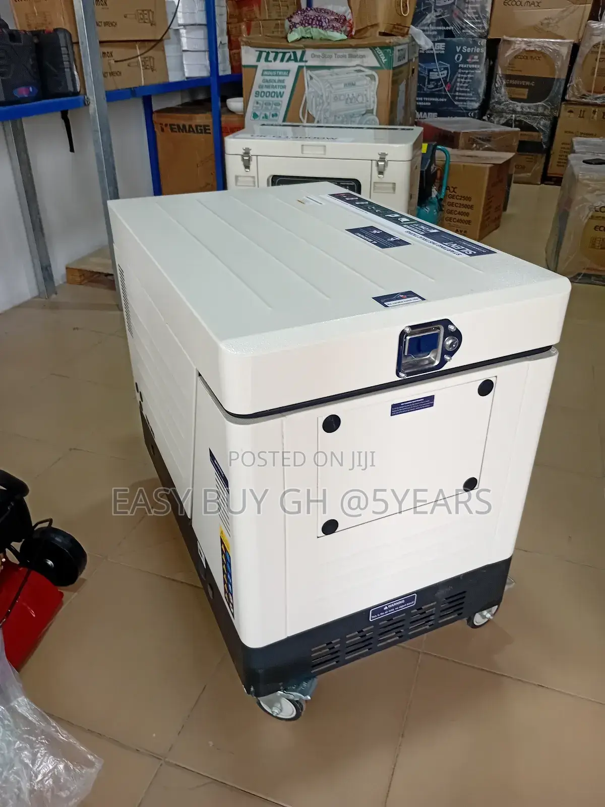 UK-D Silent Diesel Generator 15kva 16.5kw Easily Movable