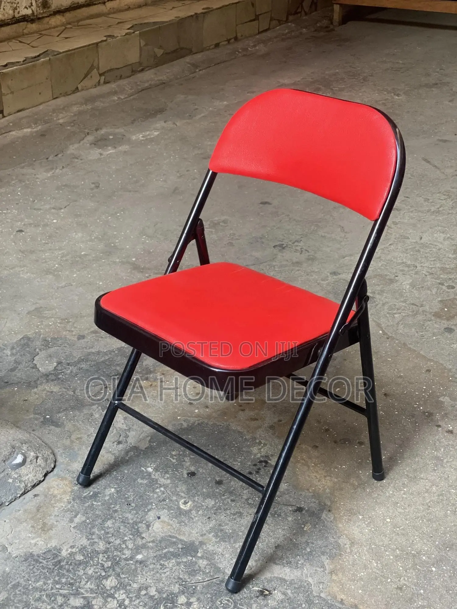 Foldable Leather Chair