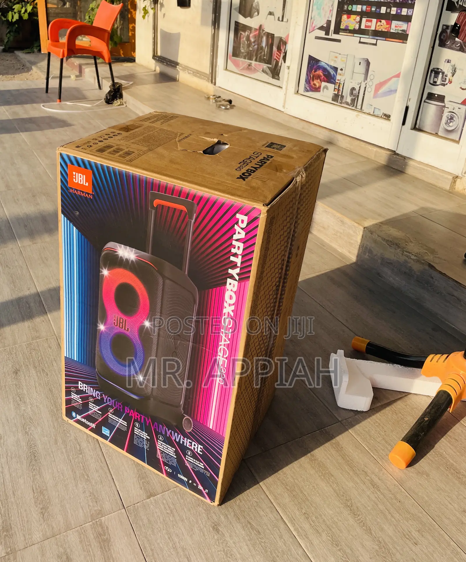 Elevate Your Audio Experiencewith JBL Party Box 320 Speaker